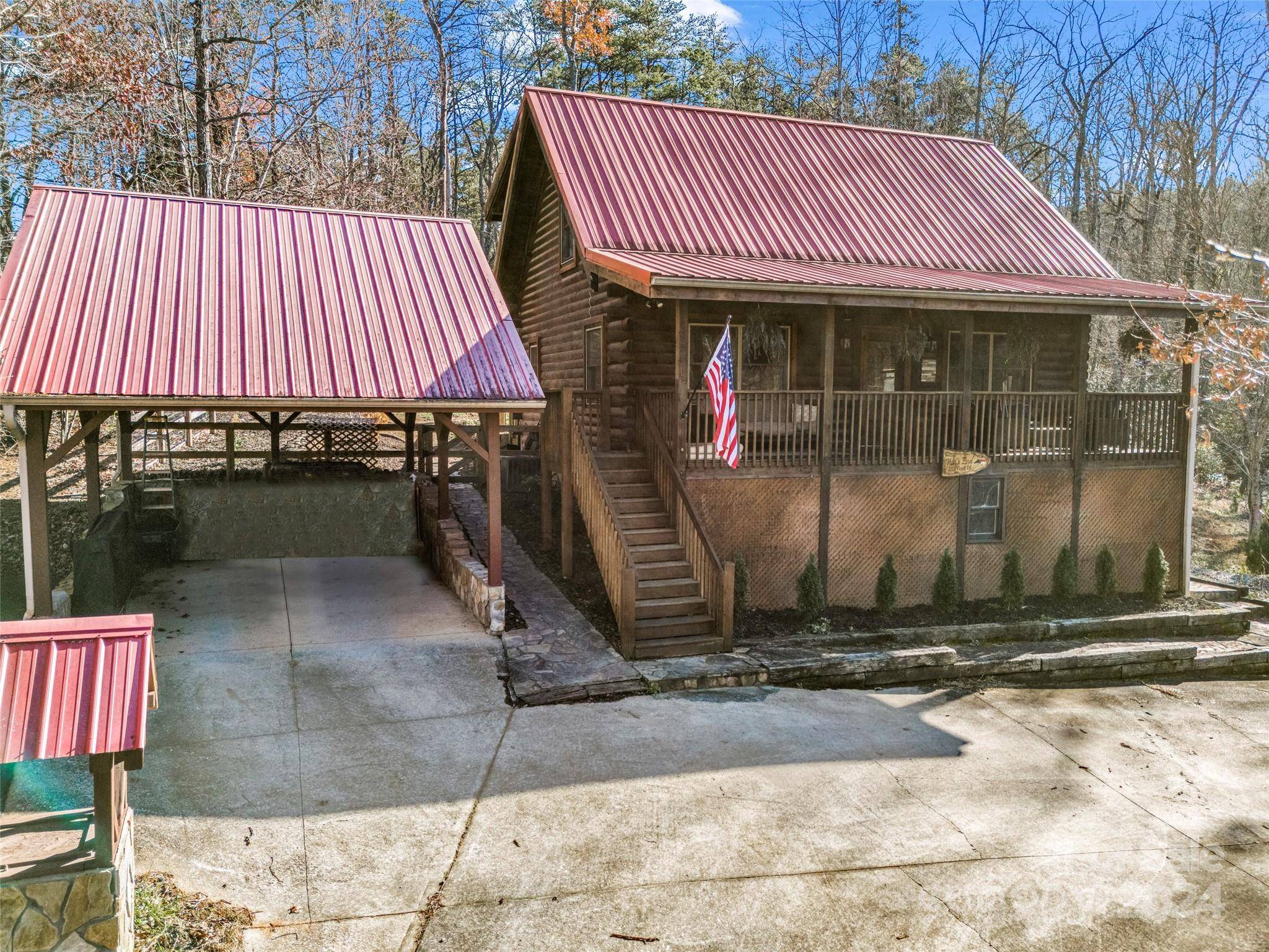 Lake Lure, NC 28746,213 Wolf TRL