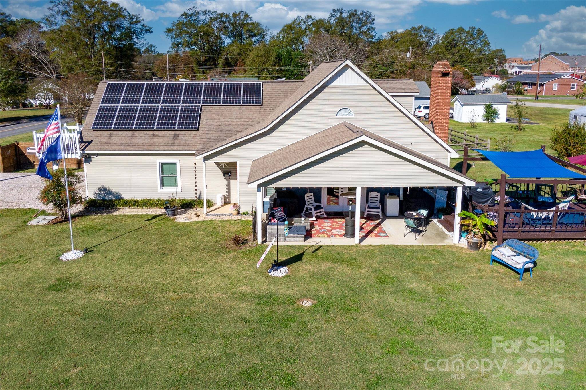 Clover, SC 29710,303 Knox ST