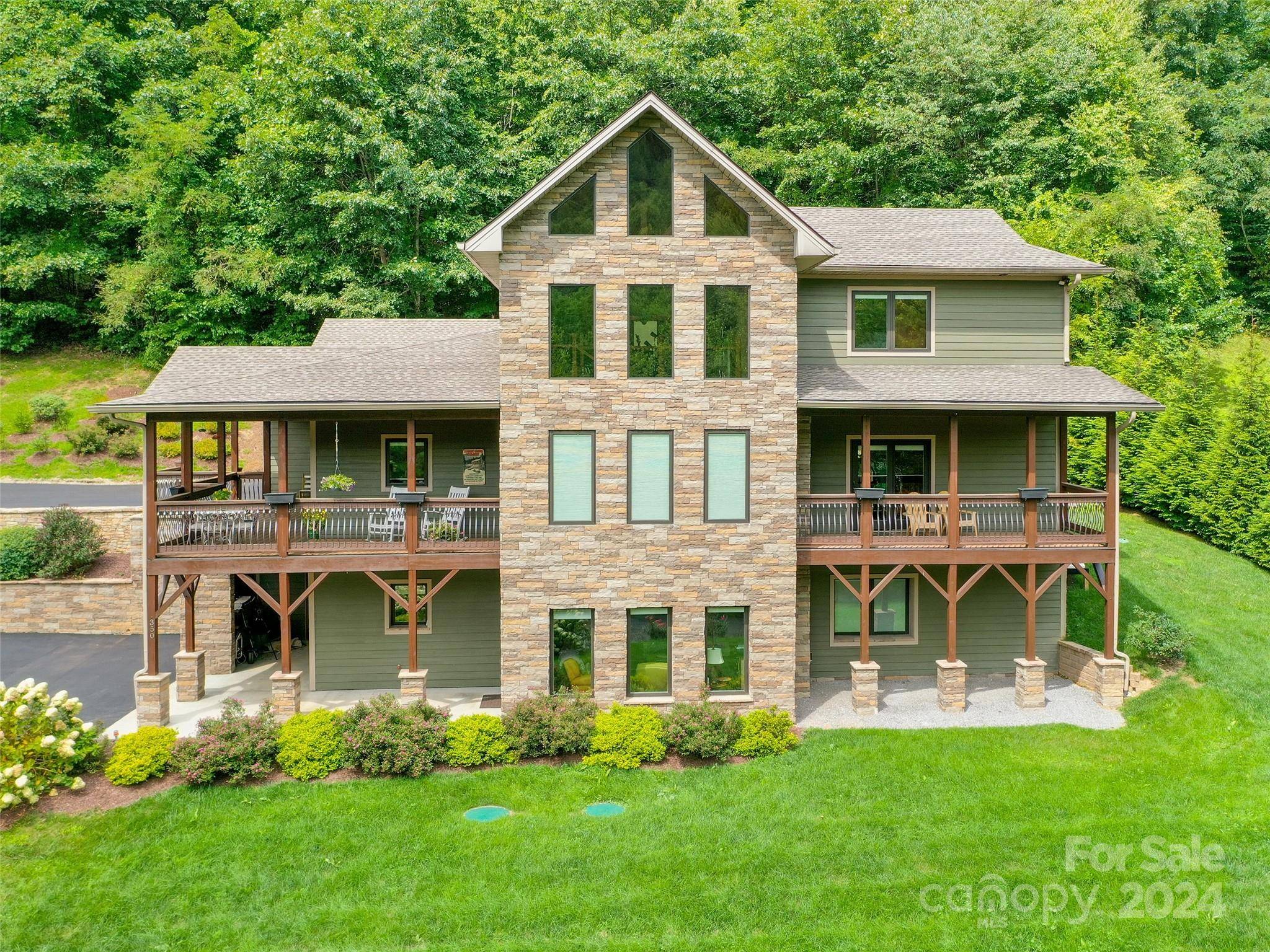 Waynesville, NC 28785,350 Inverness DR