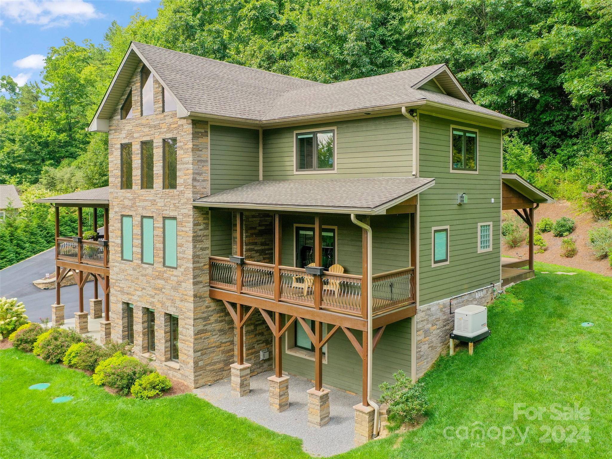 Waynesville, NC 28785,350 Inverness DR