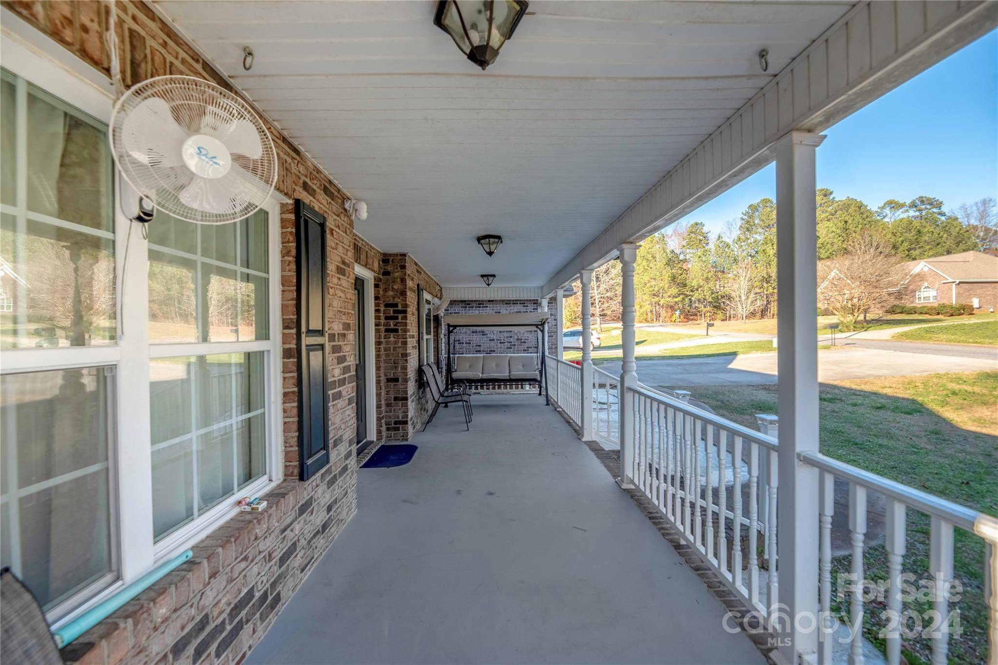 Newton, NC 28658,1350 Kensington CIR