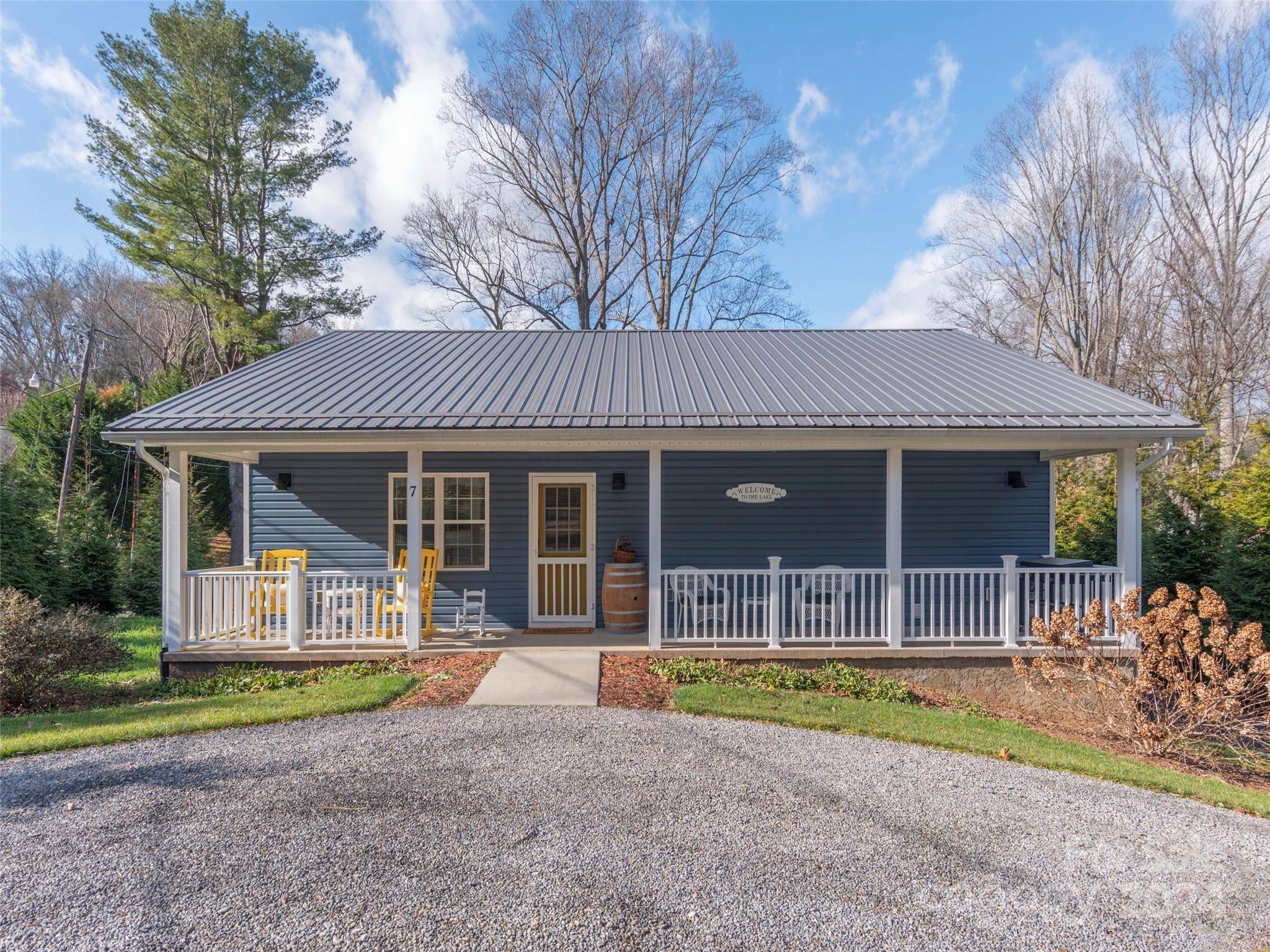 Waynesville, NC 28786,7 Deborah LN