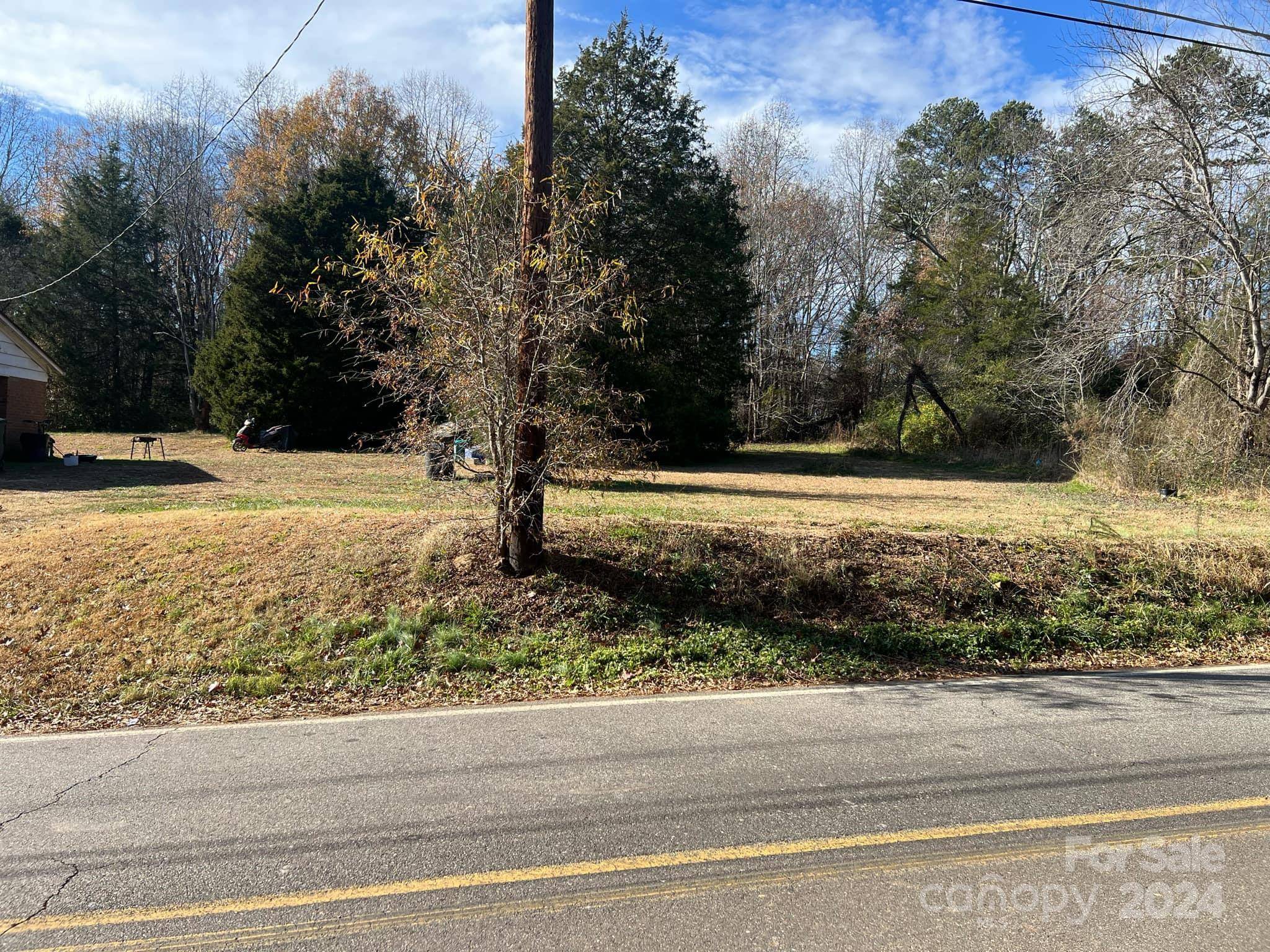 Statesville, NC 28677,000 Wall ST