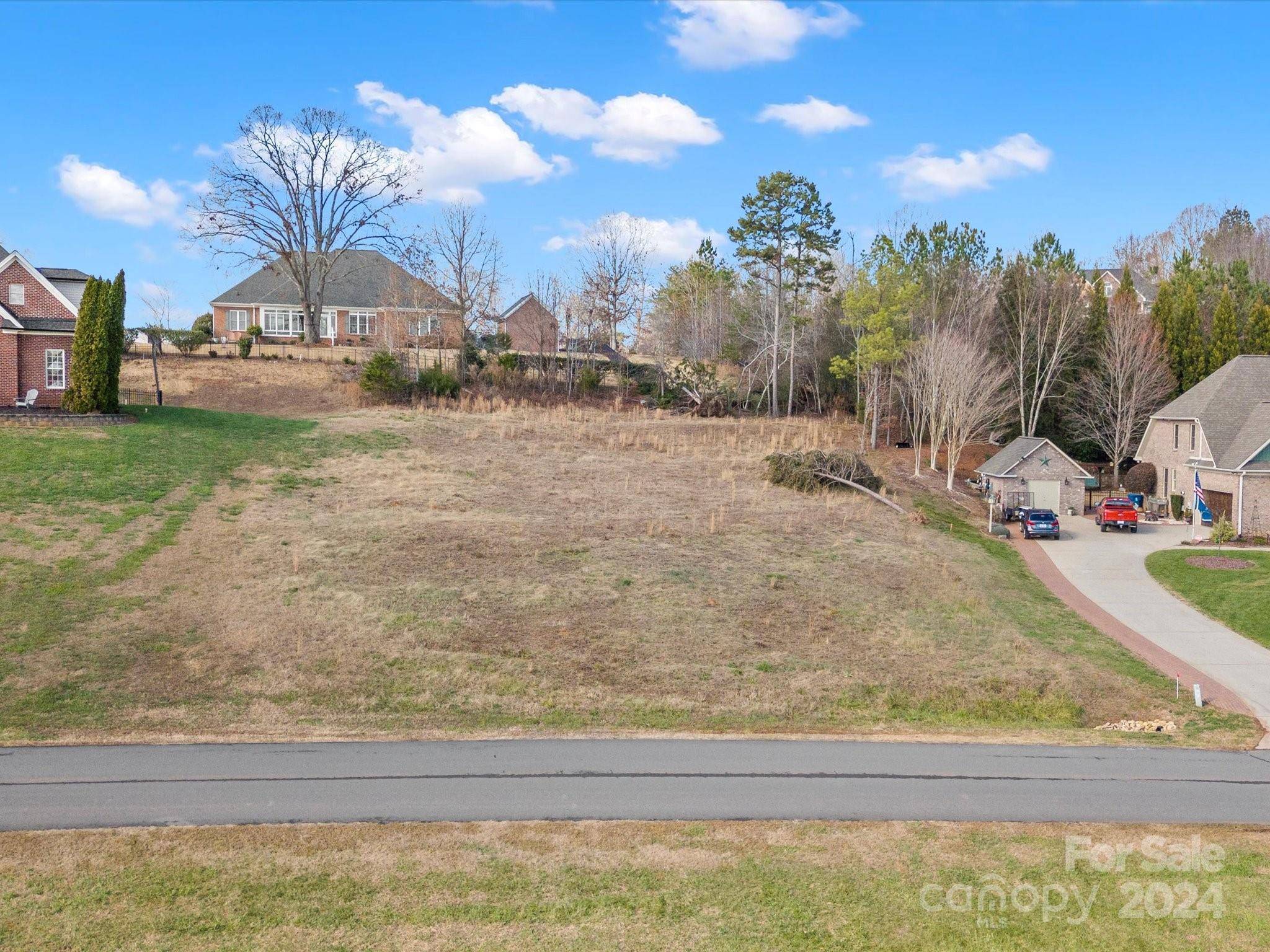 Cherryville, NC 28021,208 Cross Creek DR