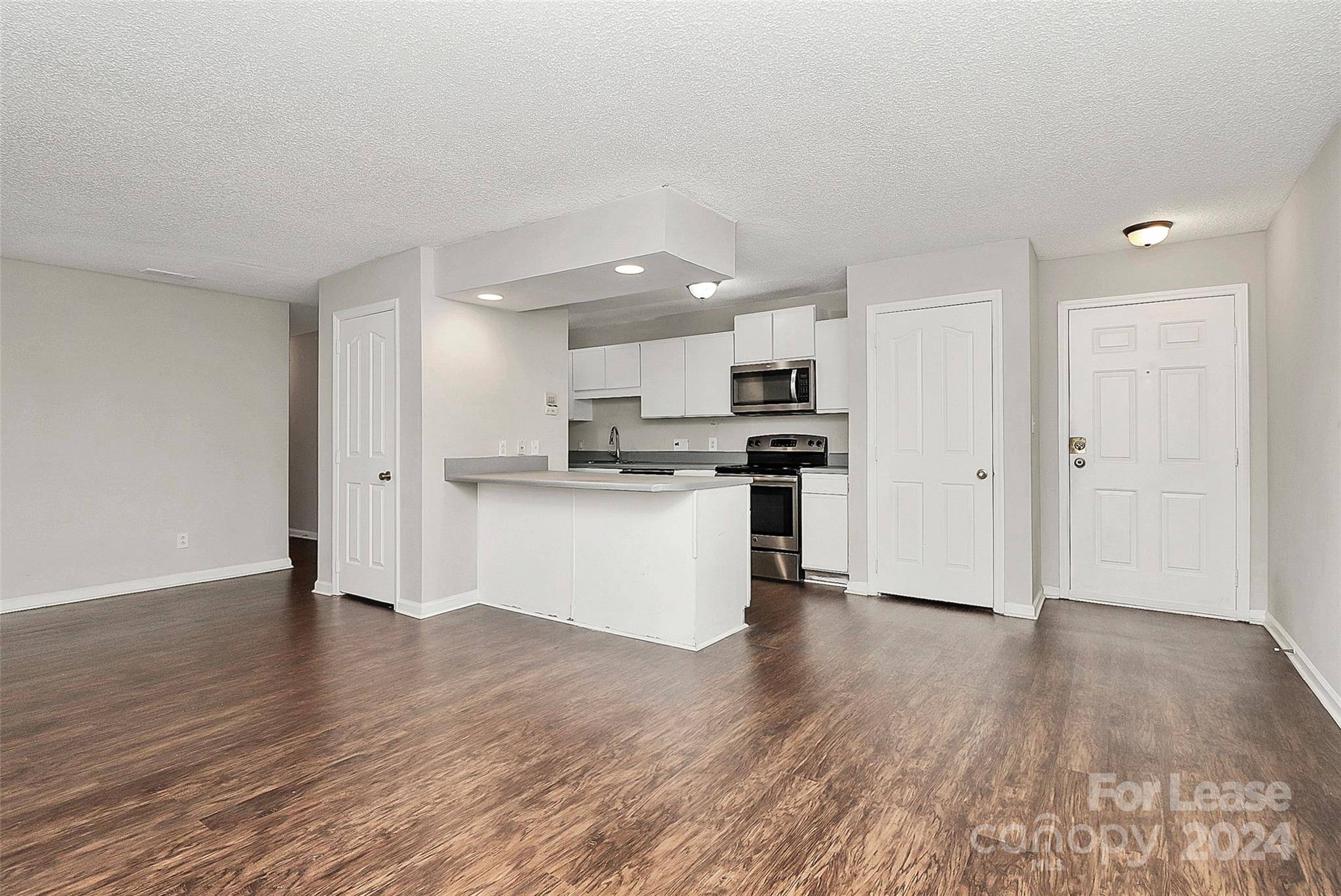 Charlotte, NC 28215,7360 Rose Terrace CT