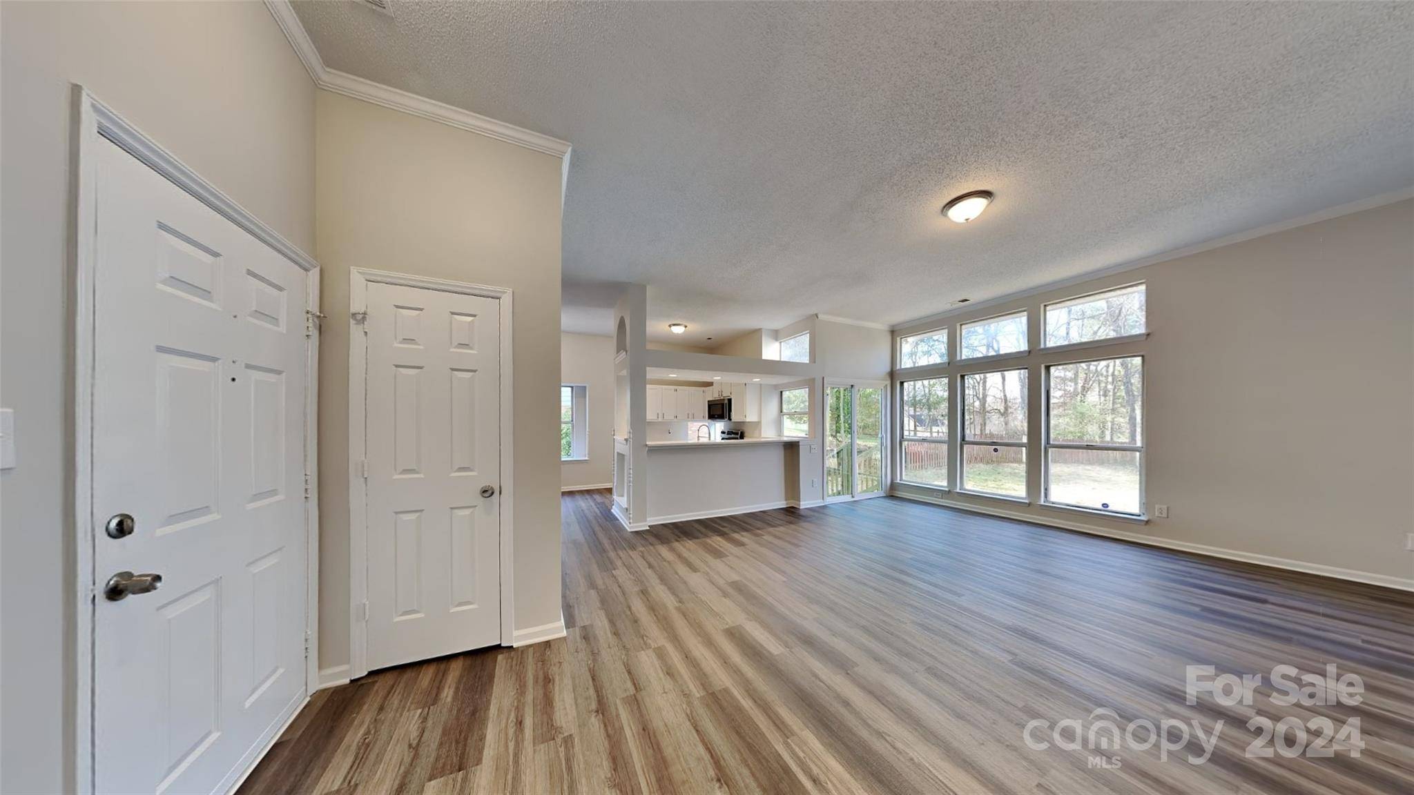 Matthews, NC 28105,9612 Marshbrooke RD