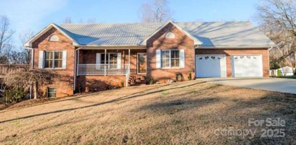 Statesville, NC 28625,194 Beech Brook LN