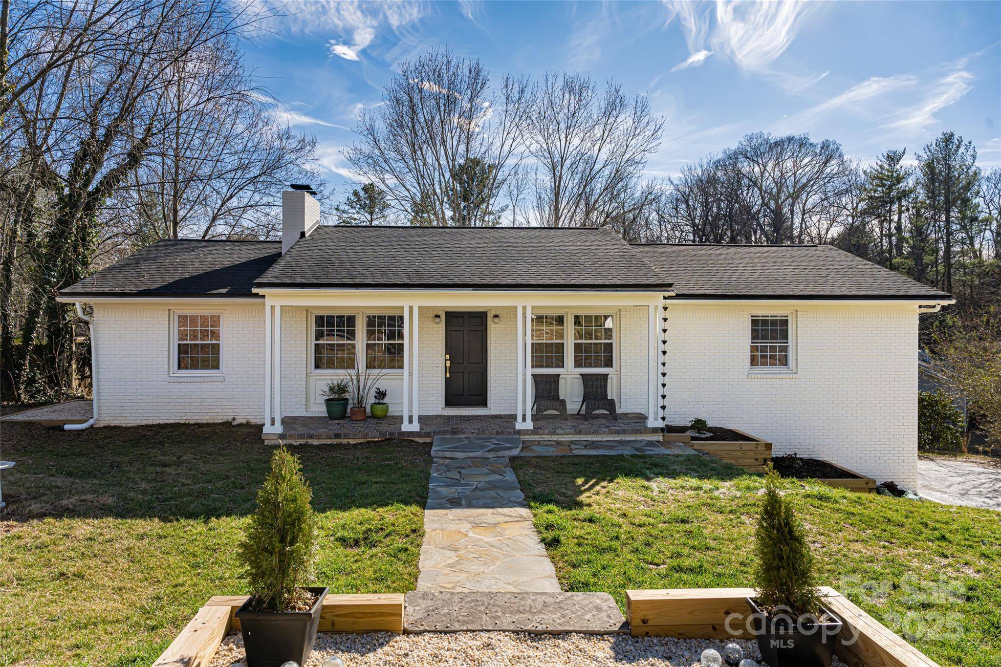 Asheville, NC 28804,27 Jarnaul AVE
