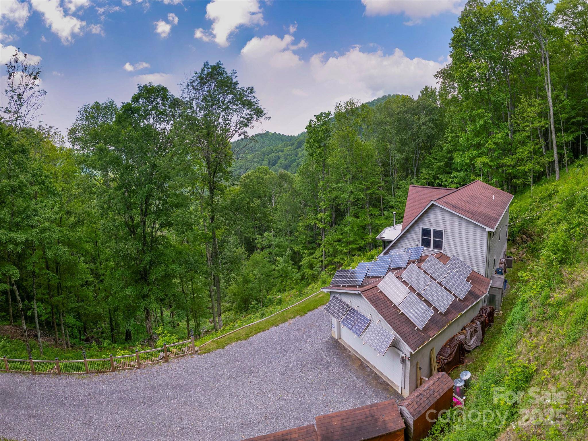 Clyde, NC 28721,1185 Mule Stomp RD