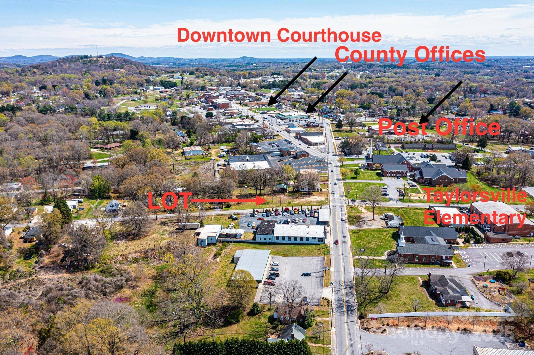 Taylorsville, NC 28681,24 7th ST NW