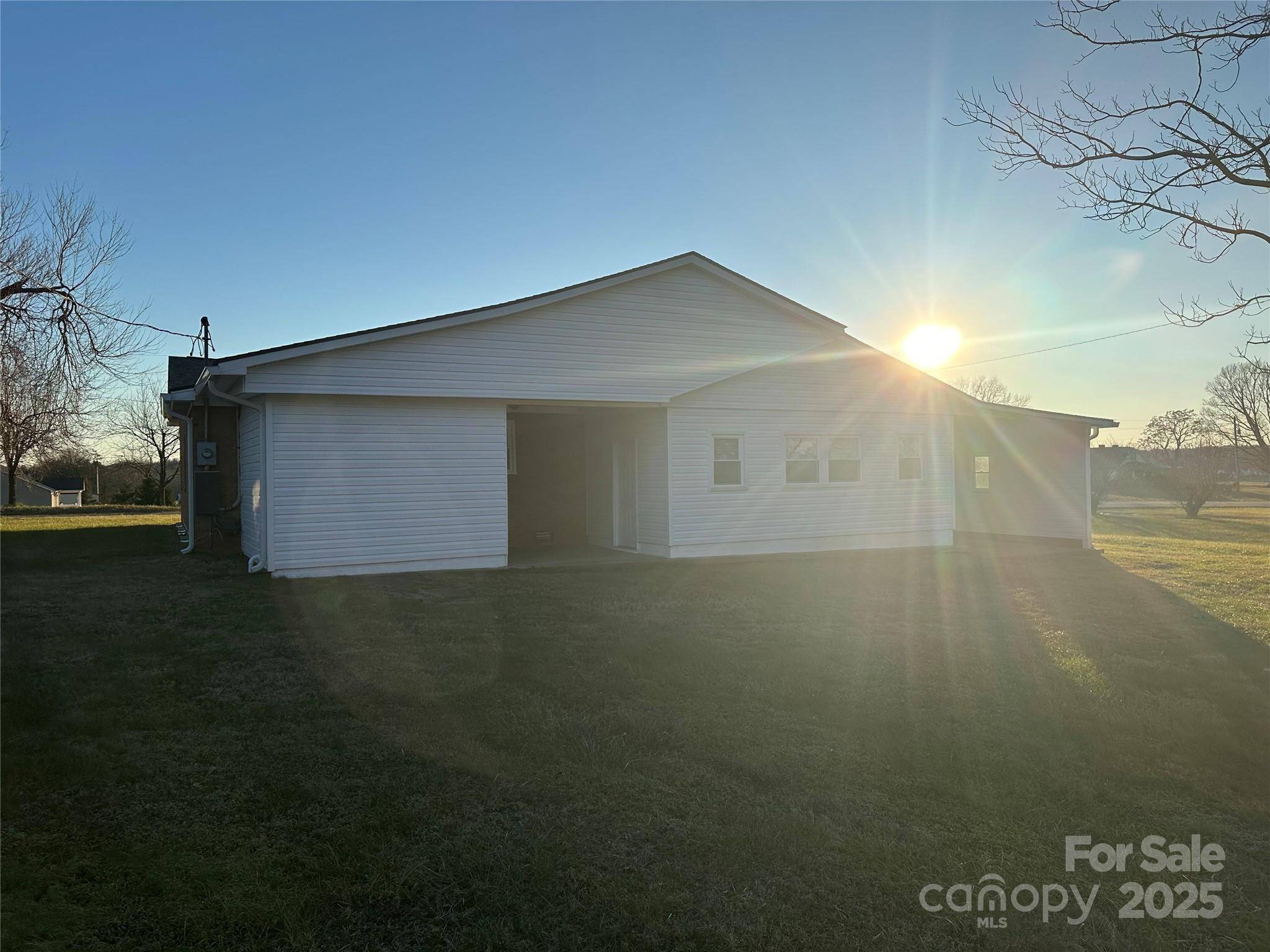 Statesville, NC 28625,648 Scotts Creek RD