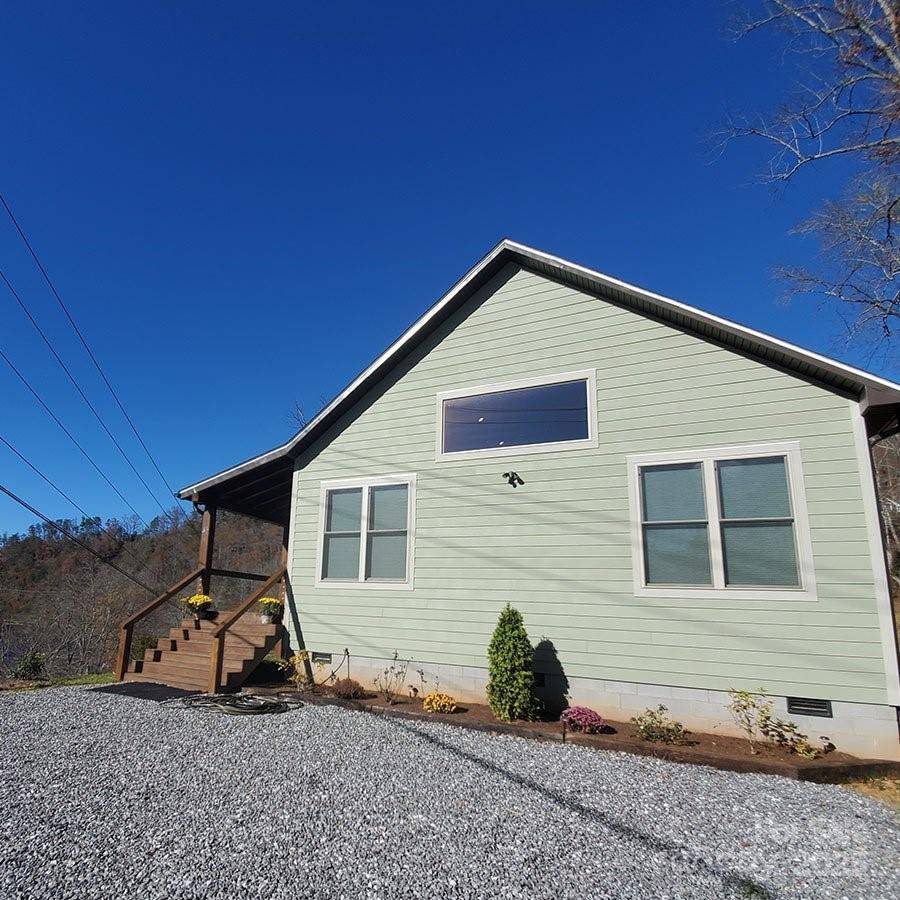 Sylva, NC 28779,35 Santa Rosa DR