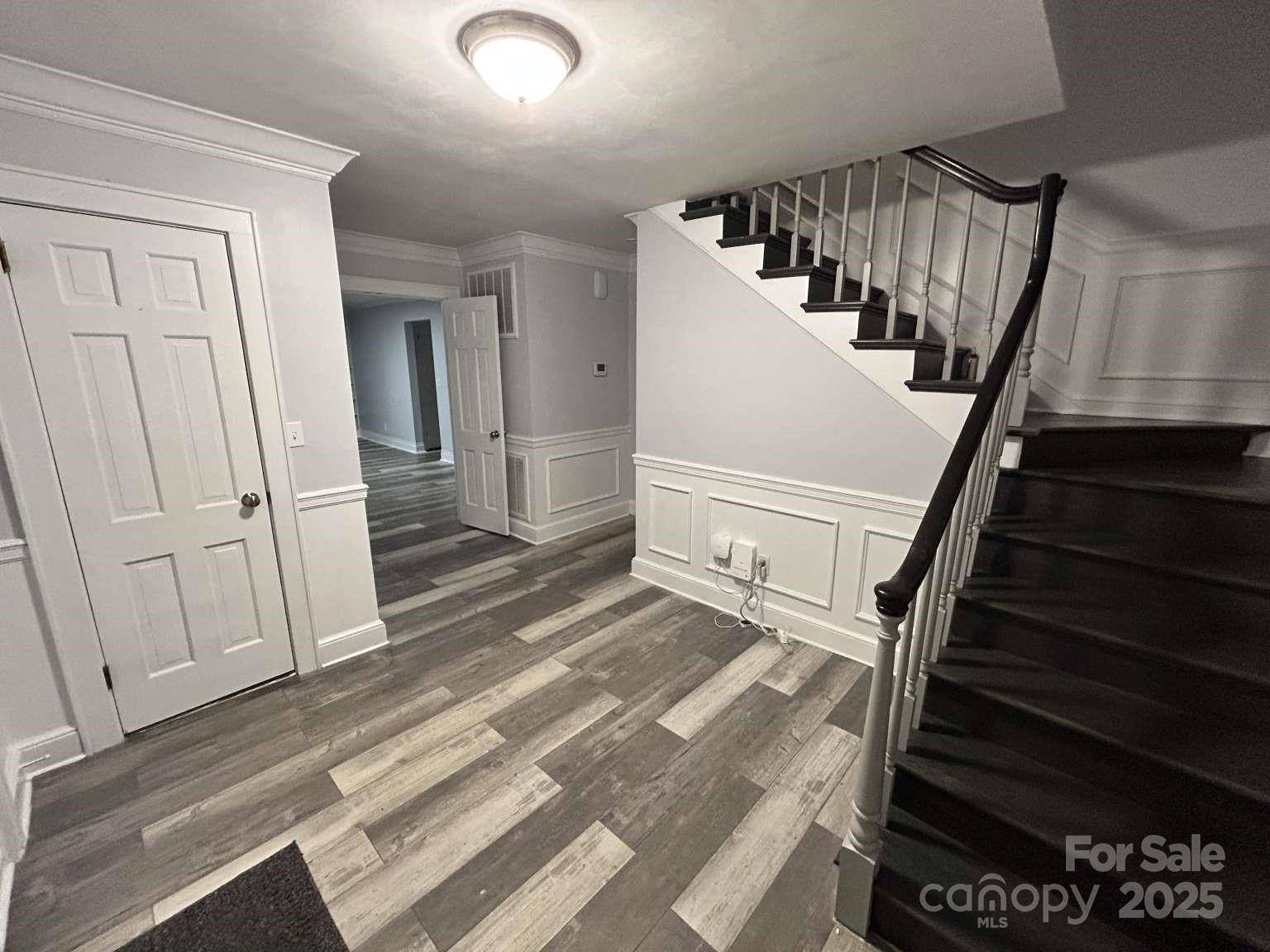 Hickory, NC 28601,1364 5th Street CIR NW