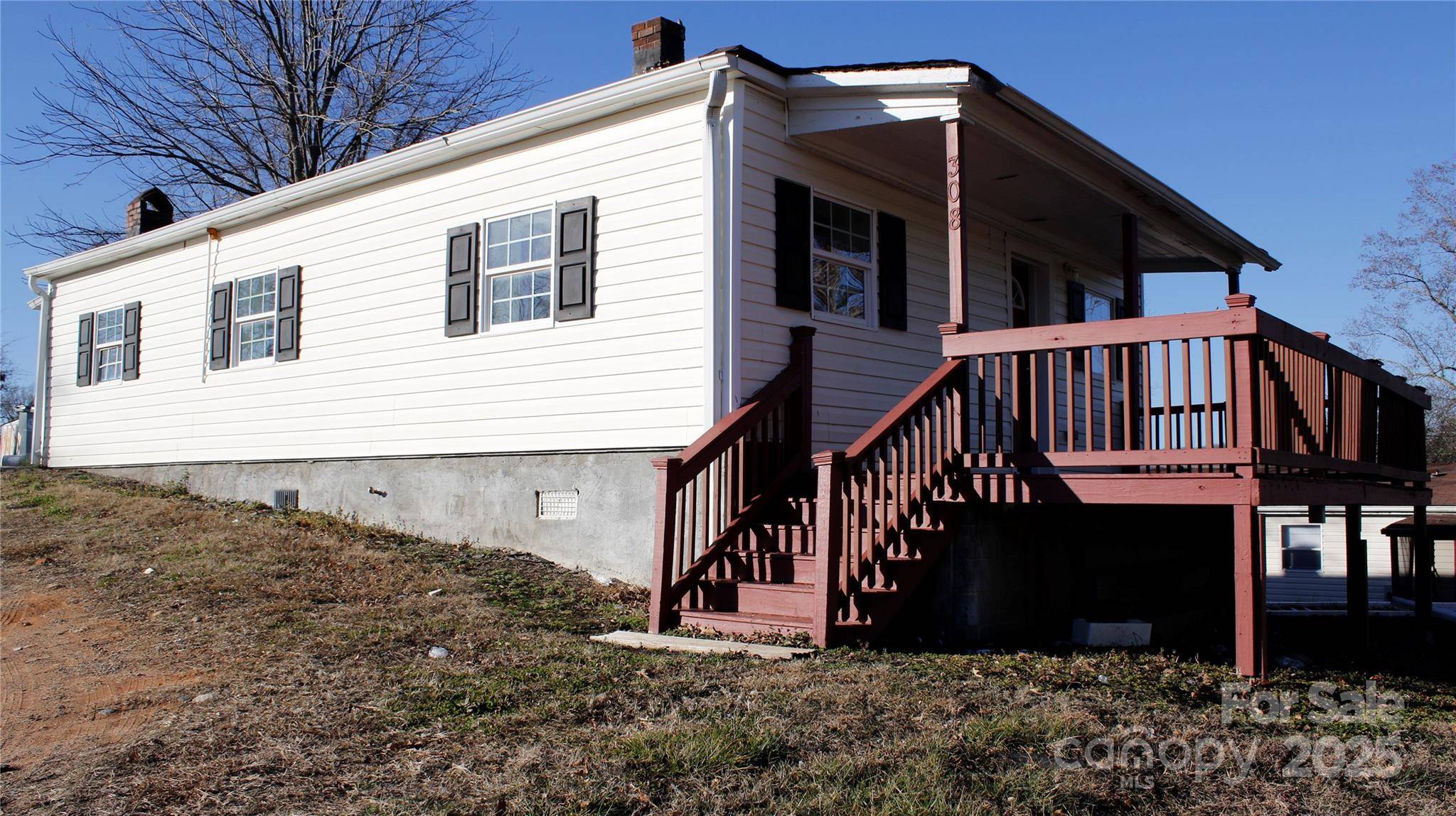 Lenoir, NC 28645,308 HARRINGTON ST