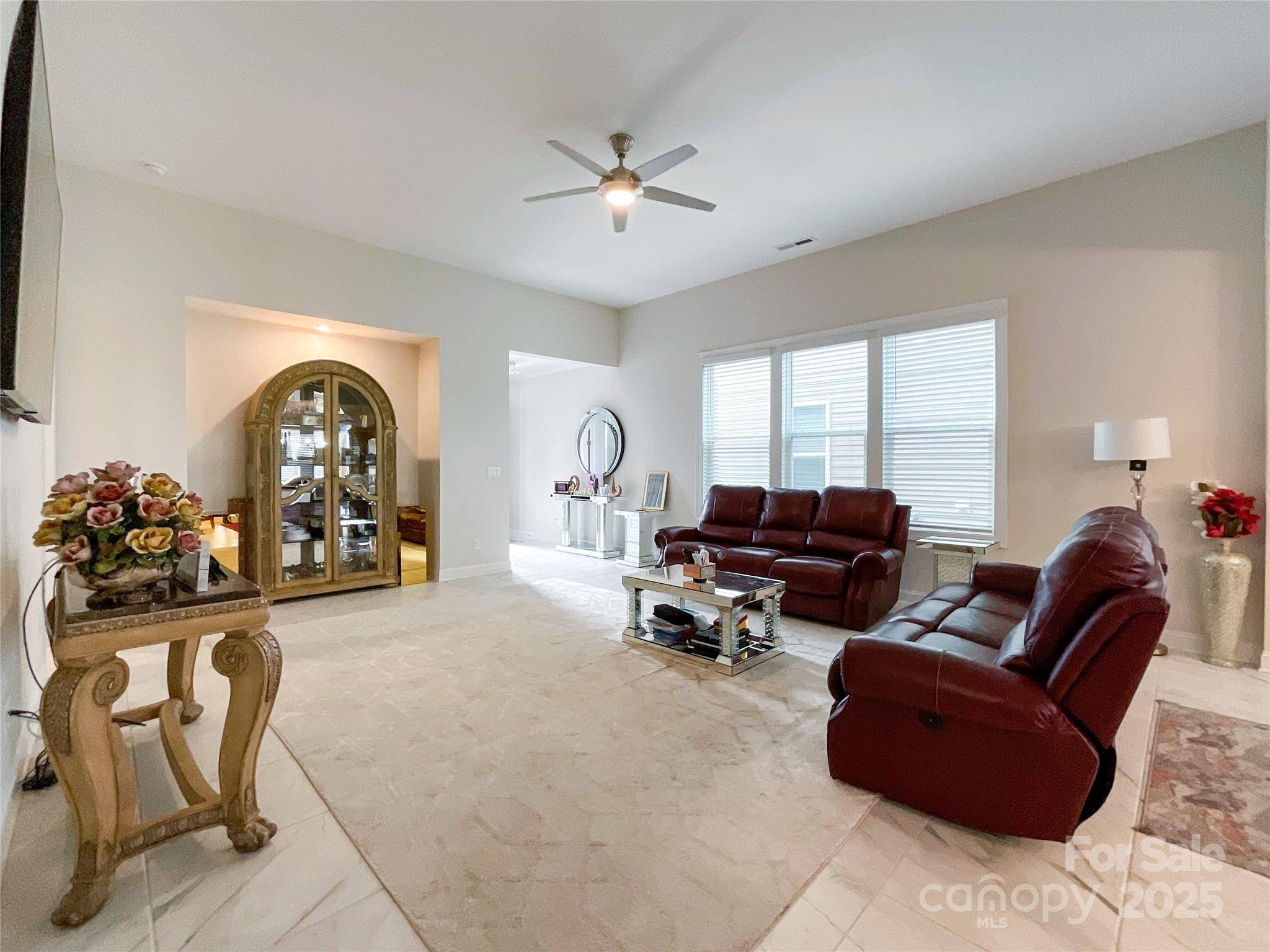 Charlotte, NC 28215,9027 Daring CT