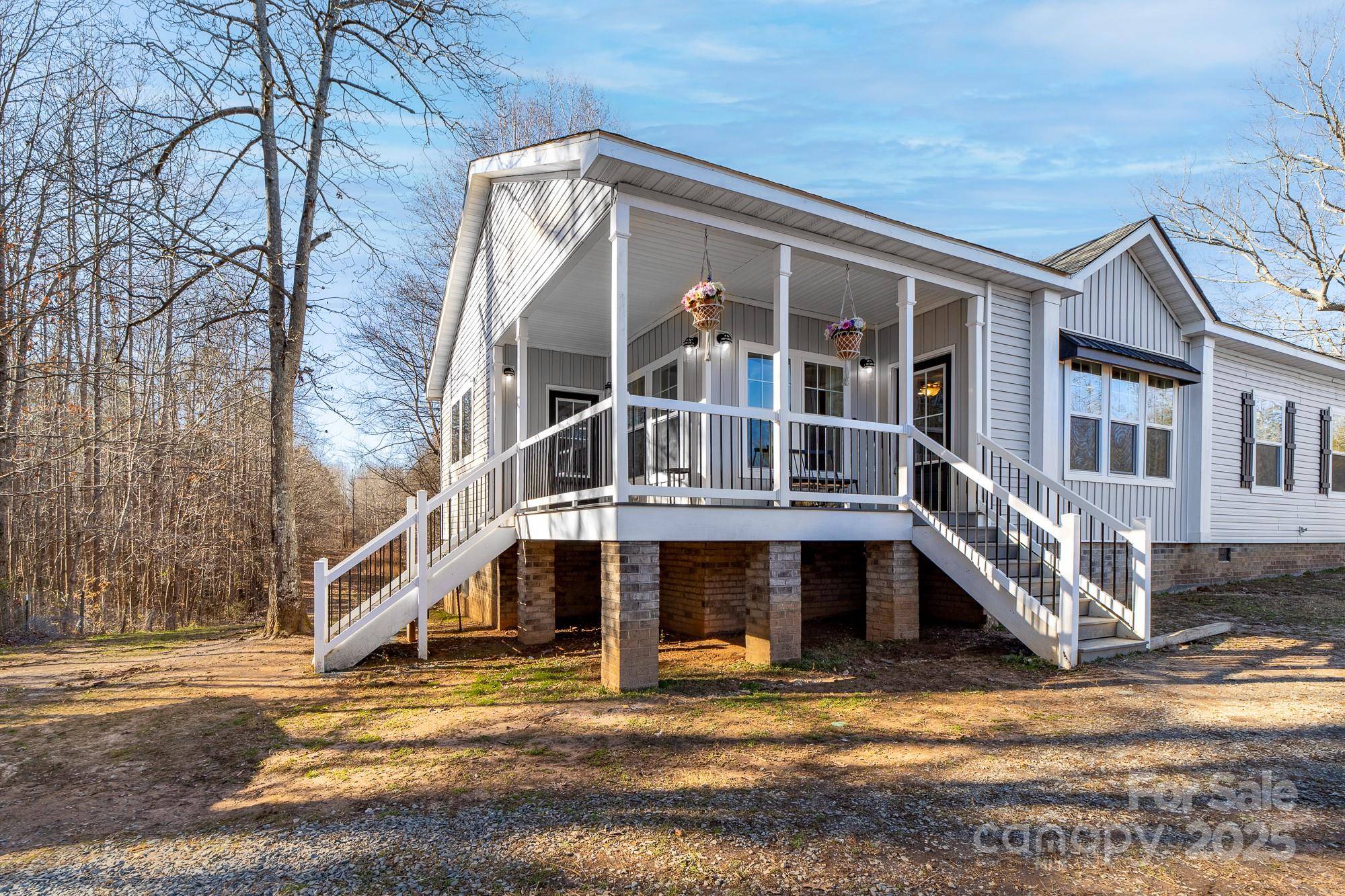 Rockwell, NC 28138,360 Country Ridge RD