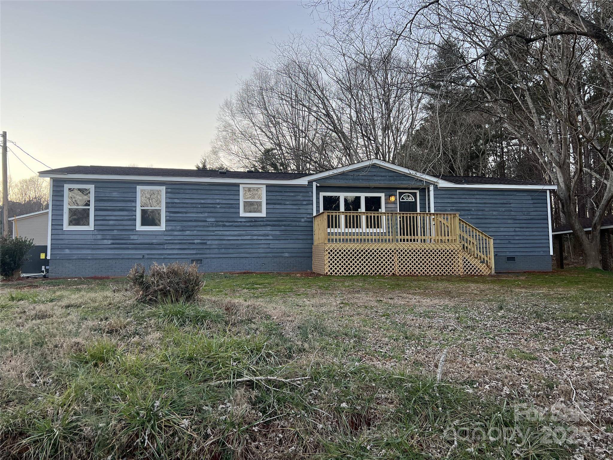 Cherryville, NC 28021,149 Mcintyre RD