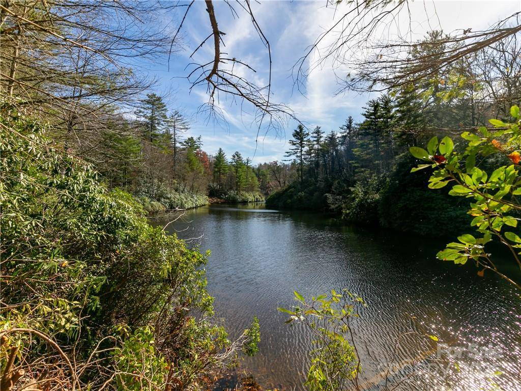 Lake Toxaway, NC 28747,S10 Indian Lake RD #L2