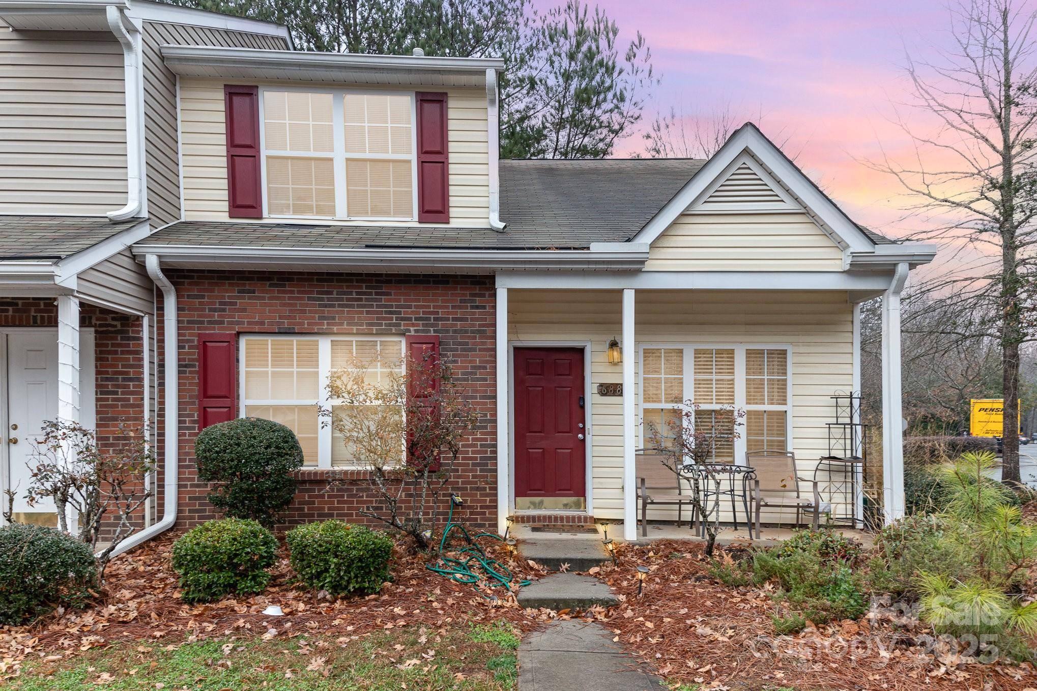 Charlotte, NC 28215,6881 Juniper Tree ST