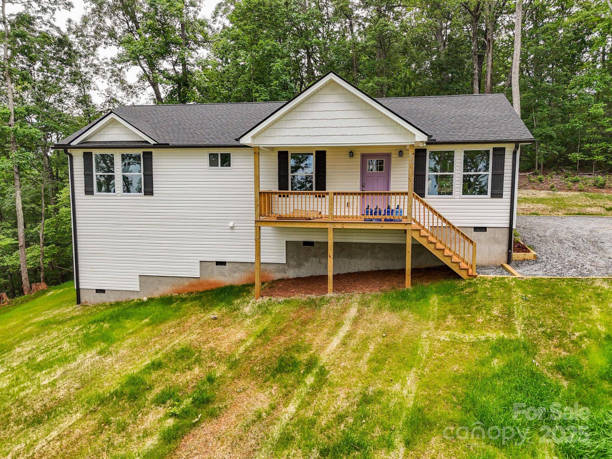 Columbus, NC 28722,474 Hague DR
