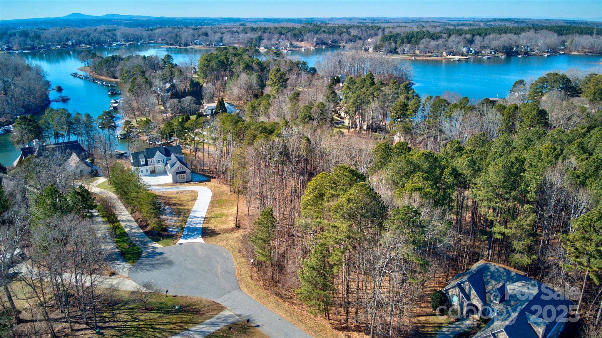 Mooresville, NC 28117,152 Fox Hunt DR