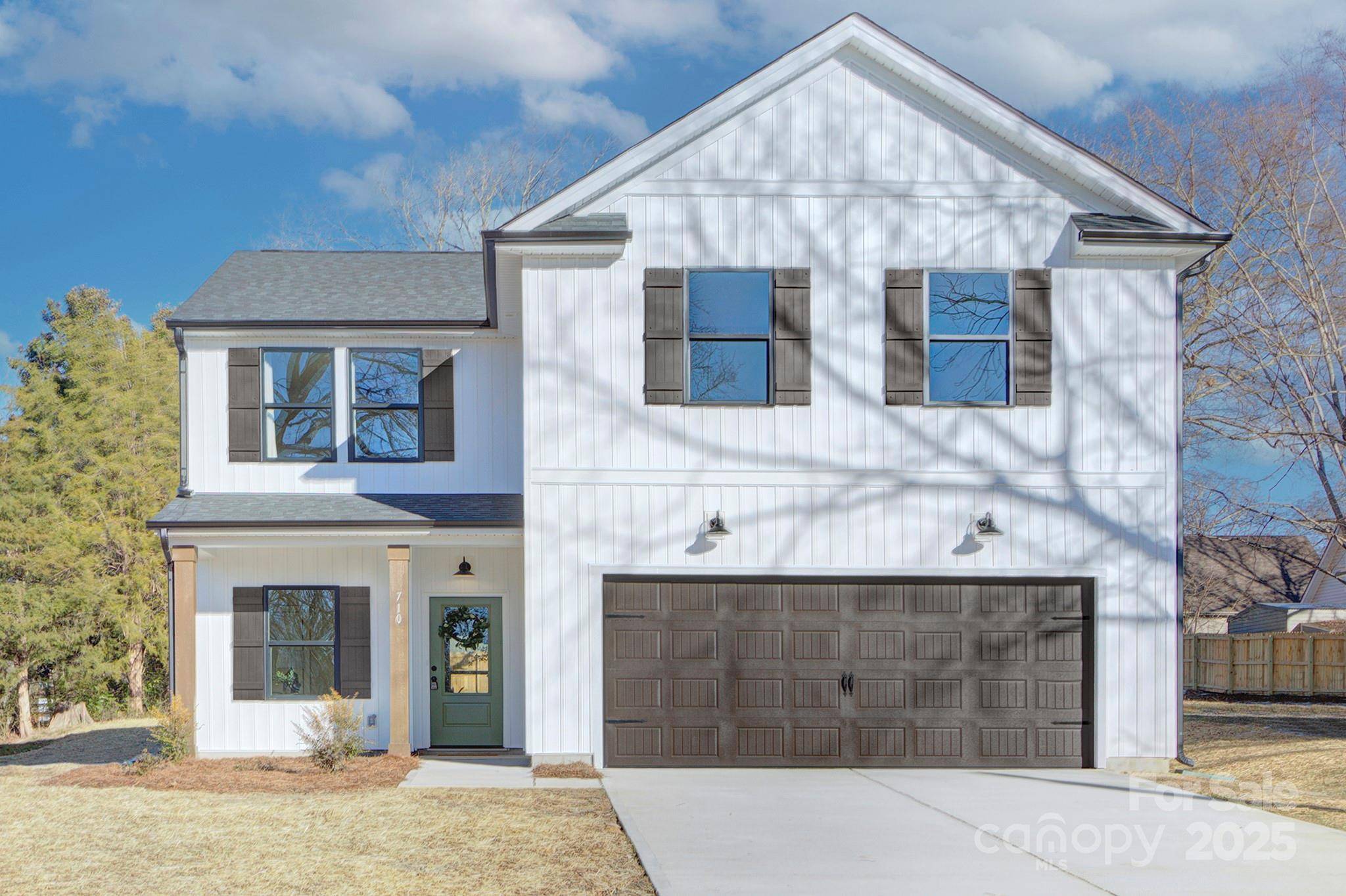 Lincolnton, NC 28092,710 N Cedar ST
