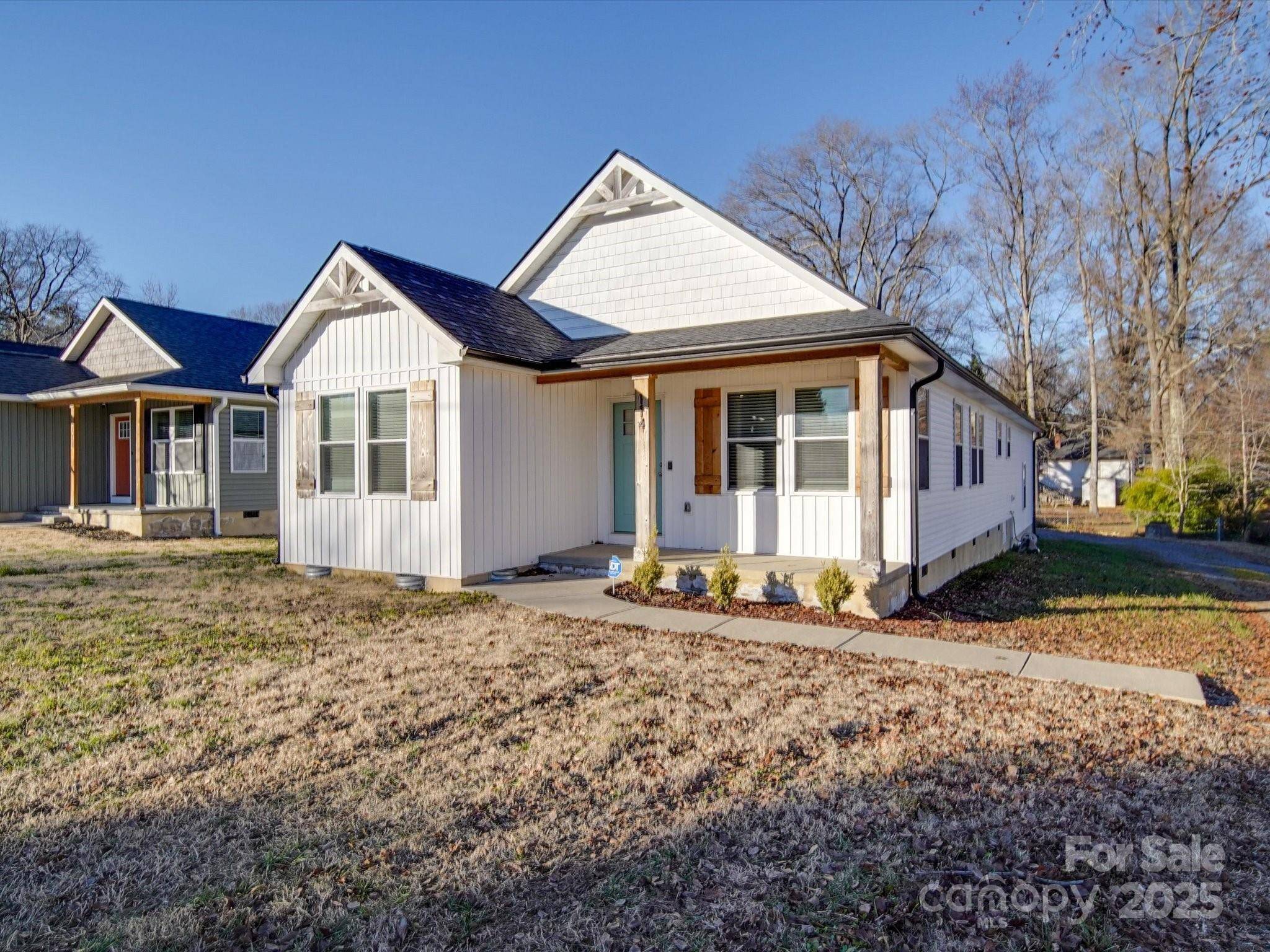 Bessemer City, NC 28016,114 W Lee AVE