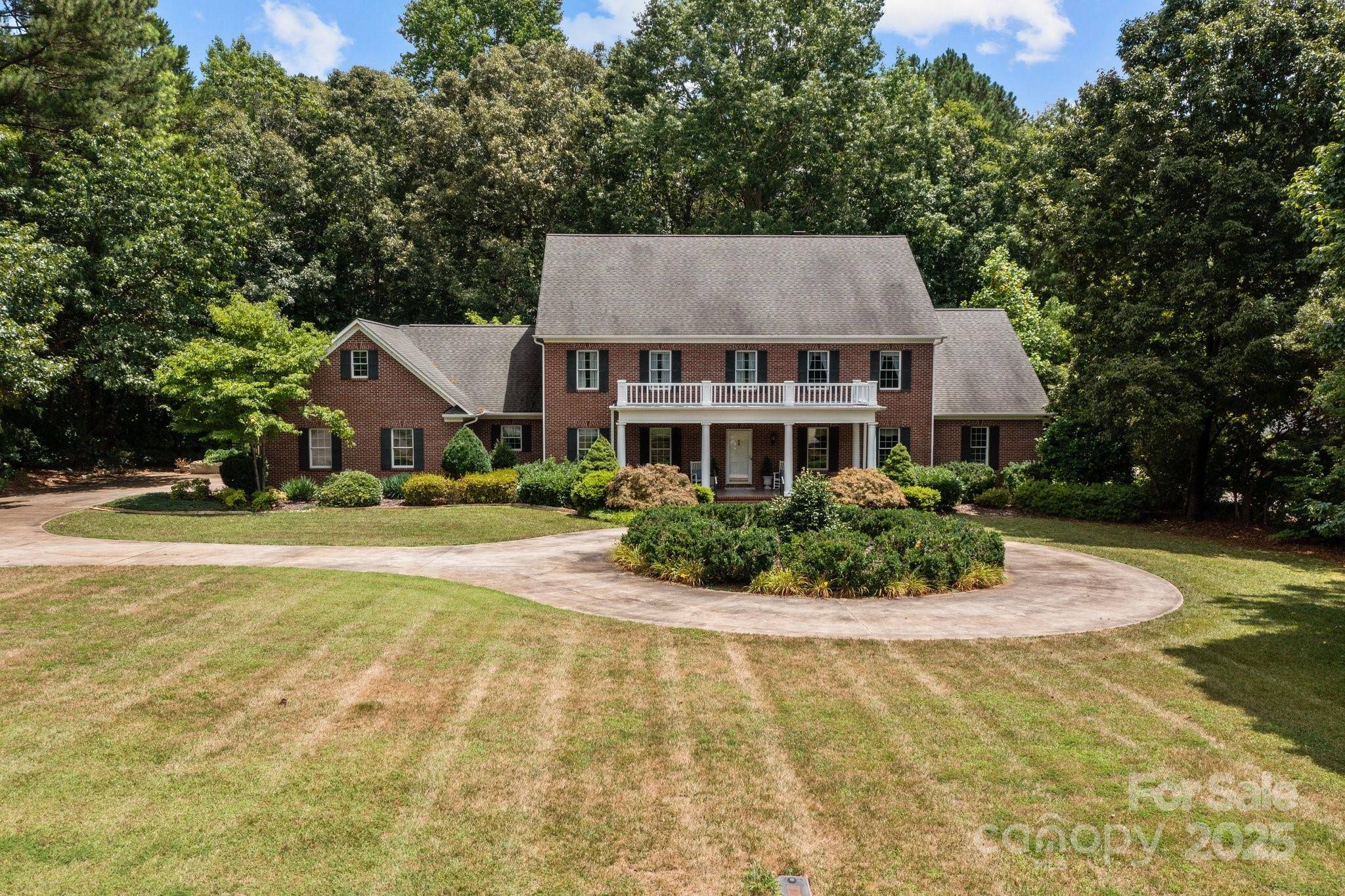 Salisbury, NC 28147,210 W Glenview DR