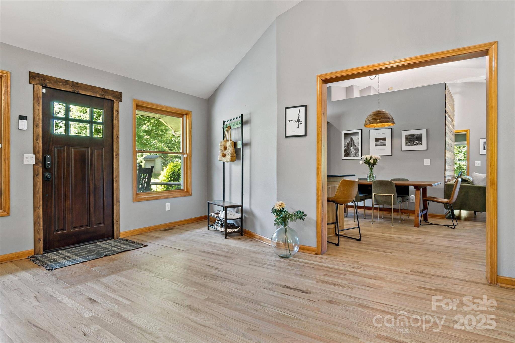 Black Mountain, NC 28711,939 Morgan Hill RD