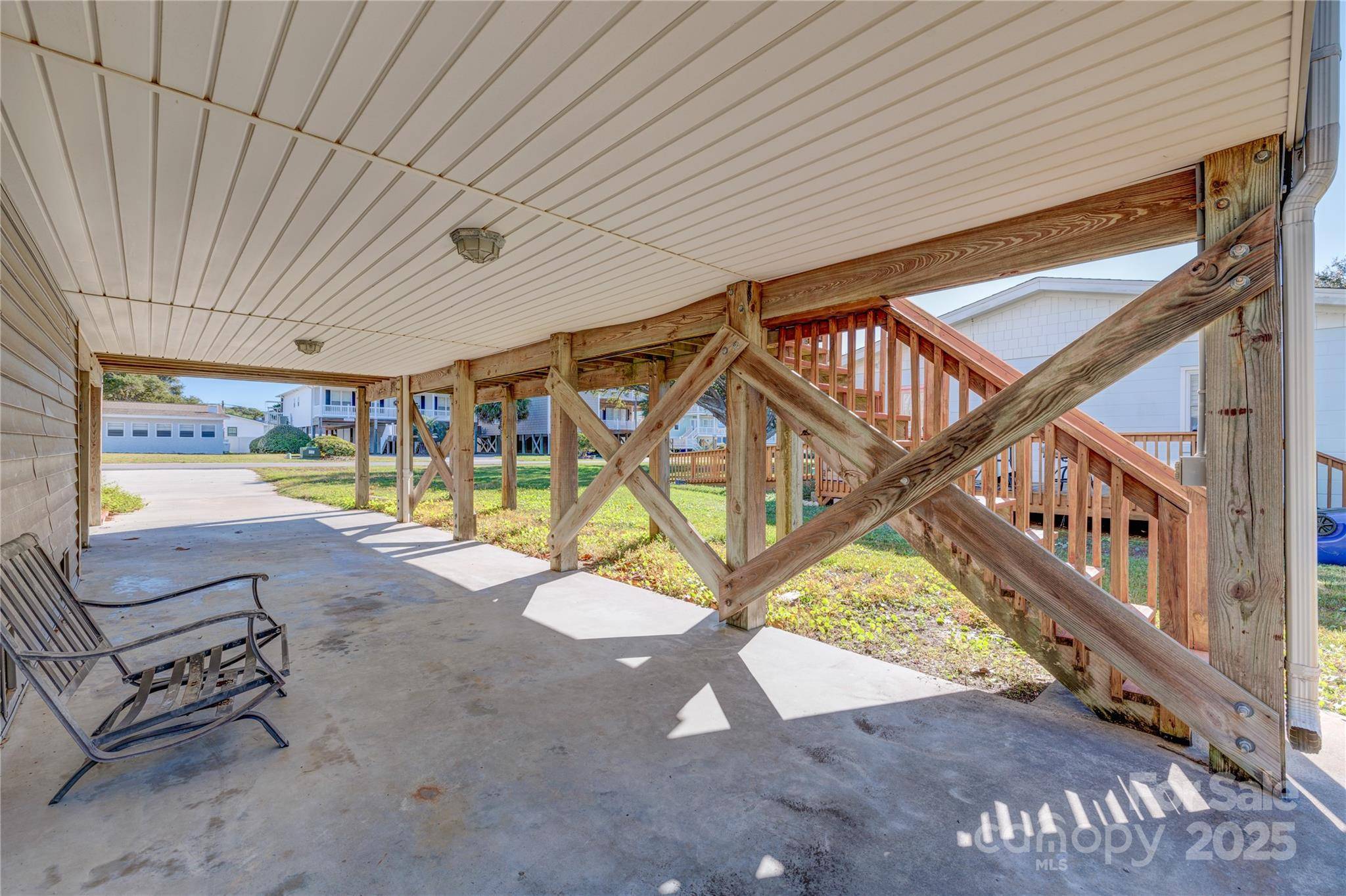 Oak Island, NC 28465,207 Sherrill ST