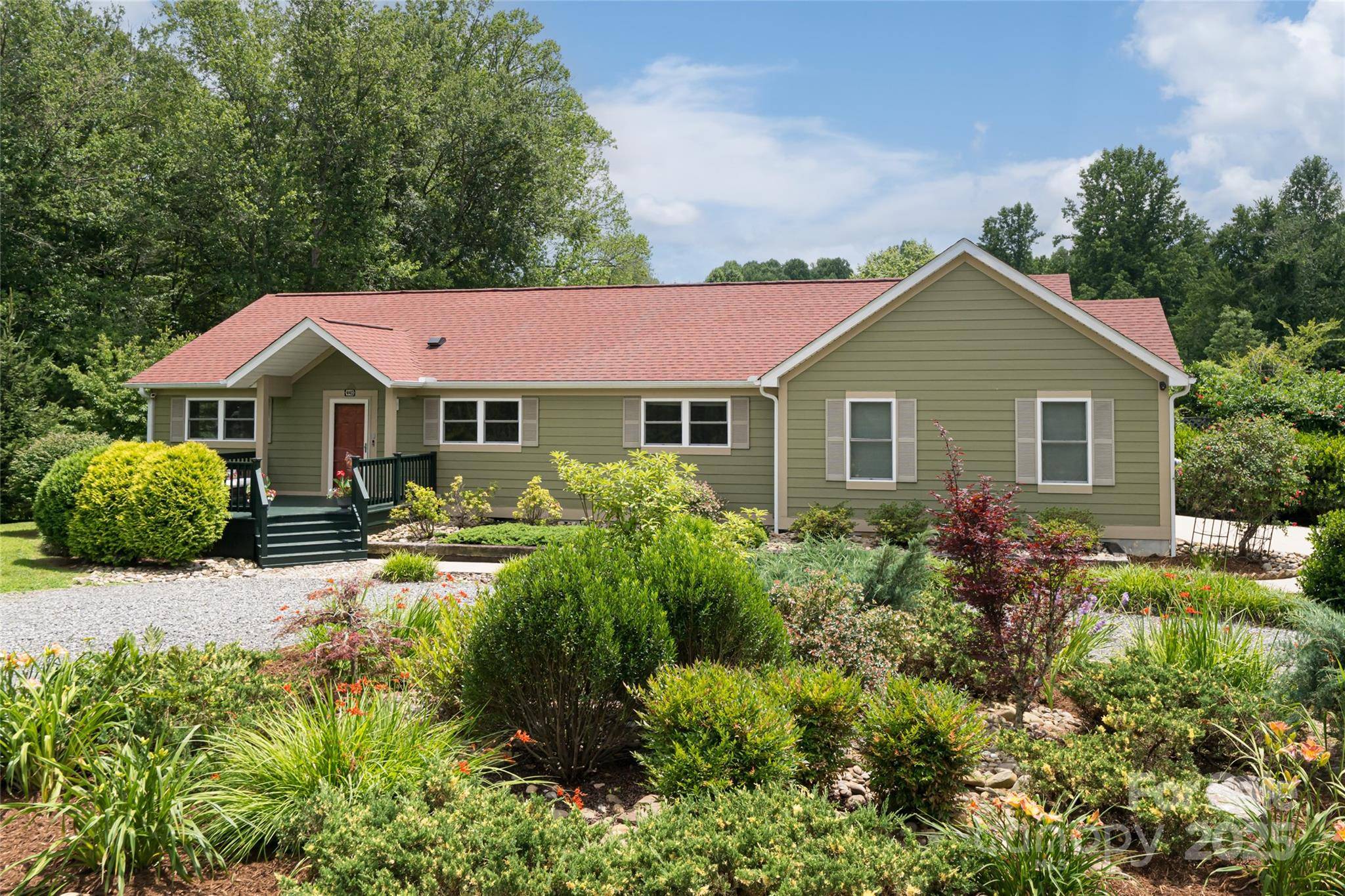 Brevard, NC 28712,440 Island Ford RD
