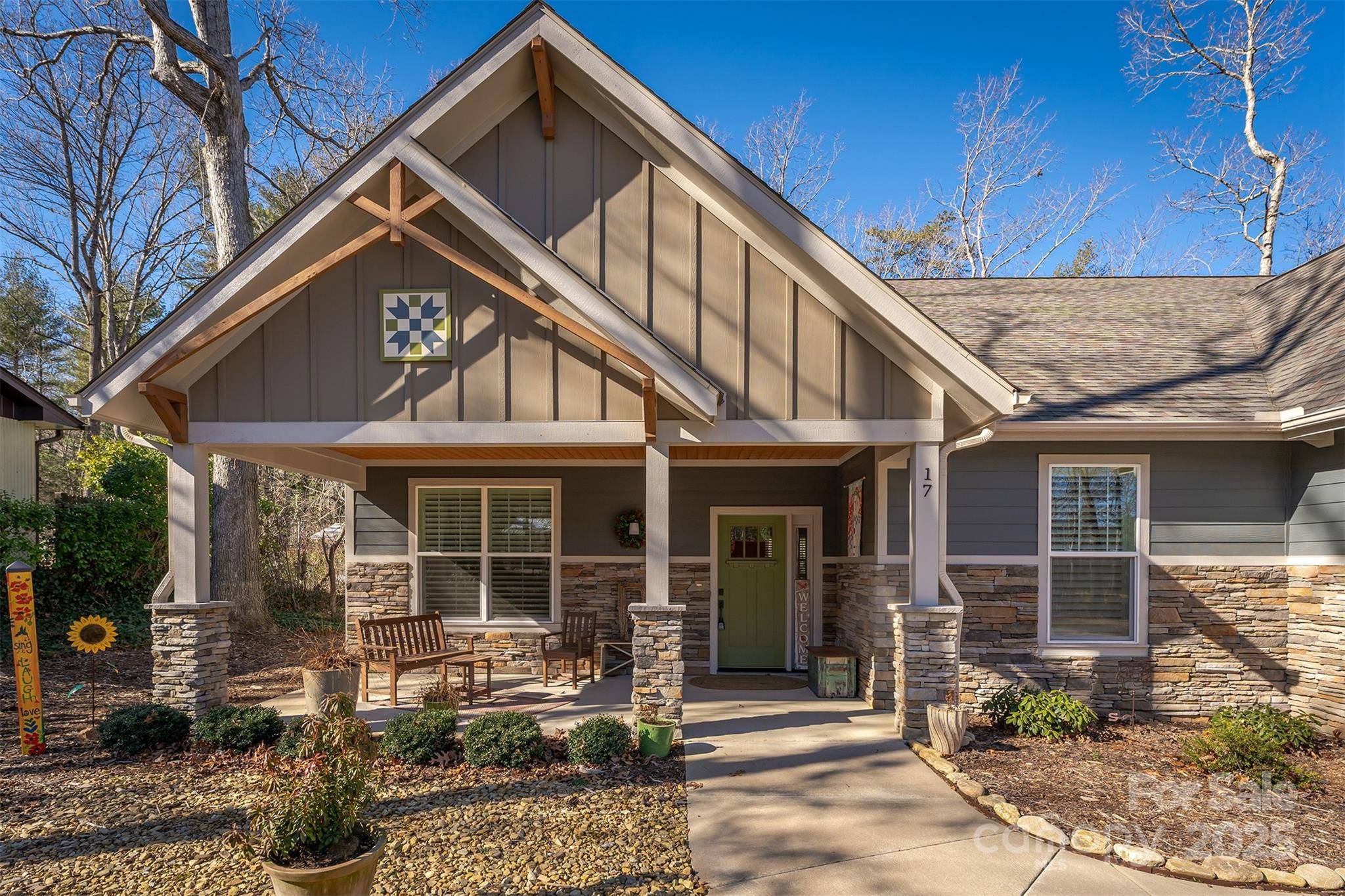 Black Mountain, NC 28711,17 Laurel LN
