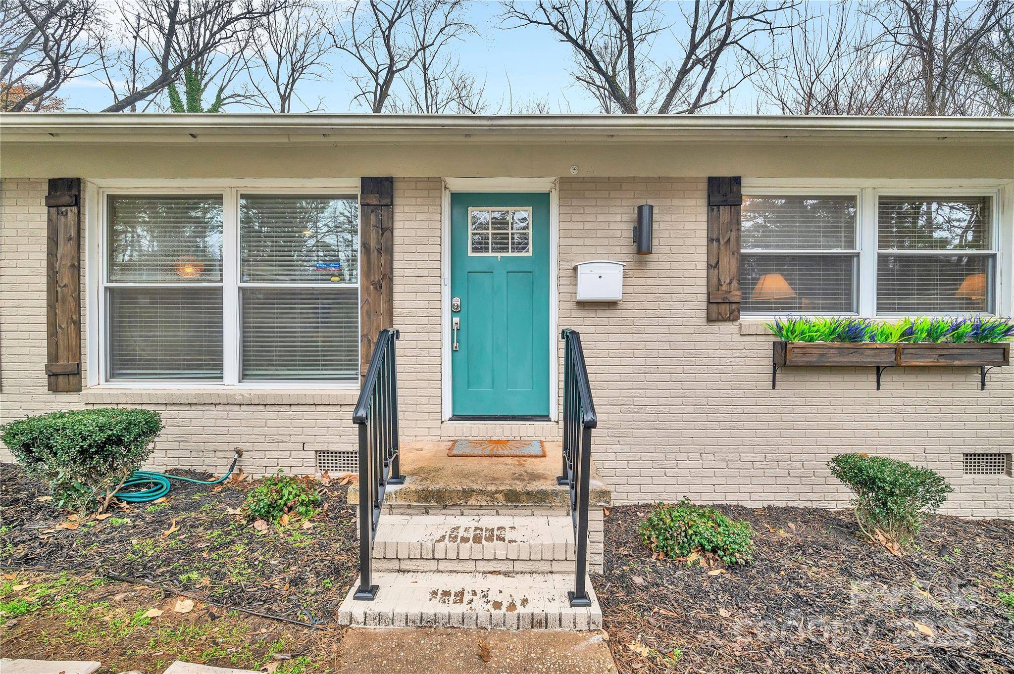 Charlotte, NC 28205,2027 Ibis CT