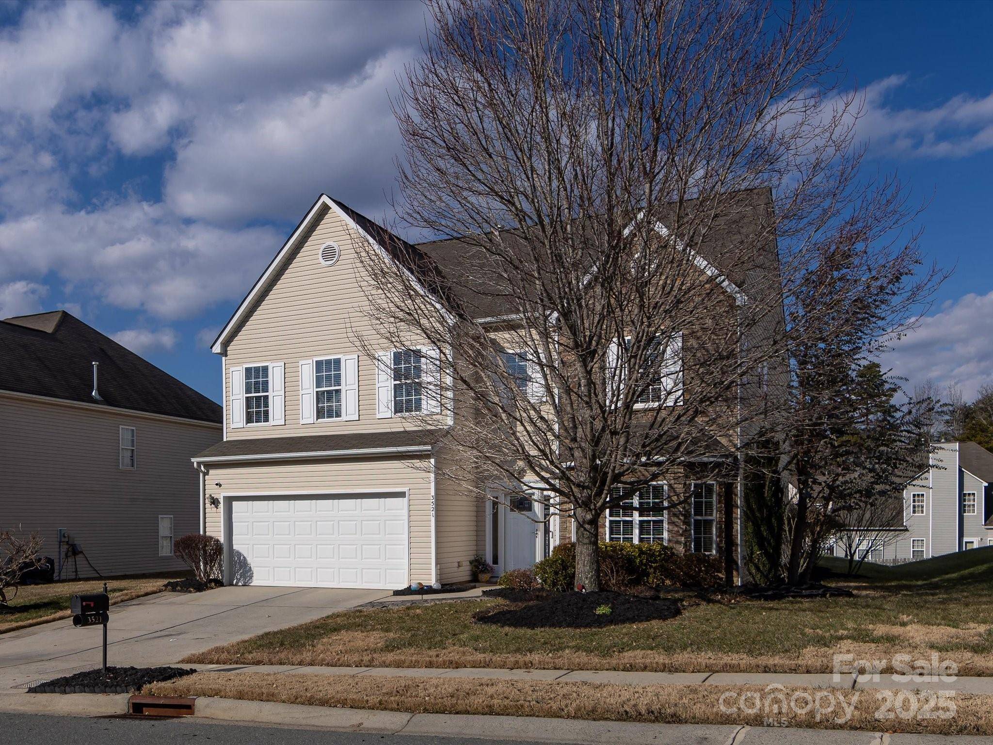 Charlotte, NC 28216,3521 Goldeneye DR