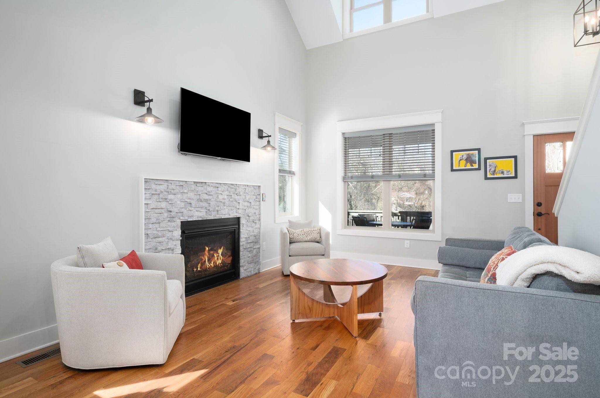 Asheville, NC 28806,66 Deaver ST