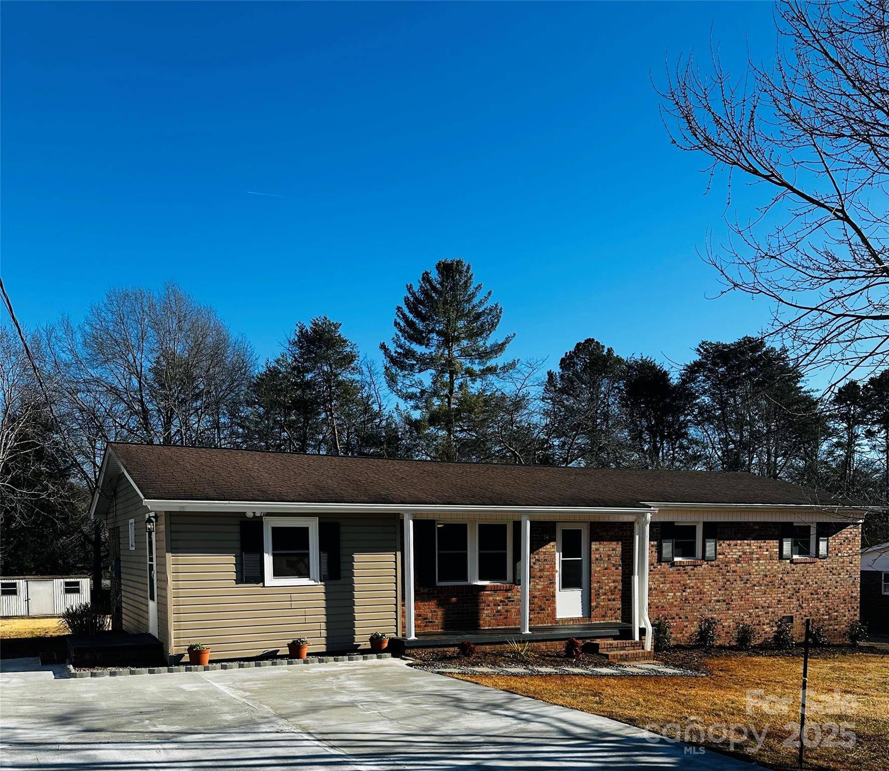 Forest City, NC 28043,548 Old Wagy RD