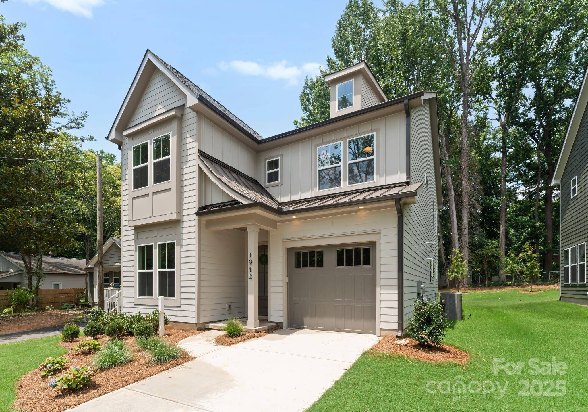 Charlotte, NC 28216,1912 St John ST