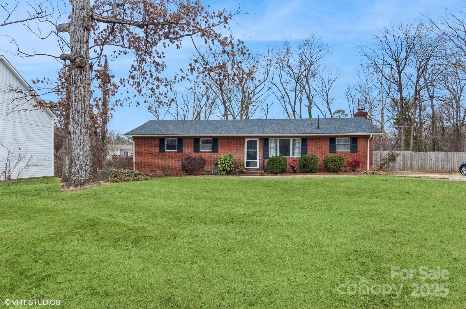 Charlotte, NC 28214,3100 Westerwood DR