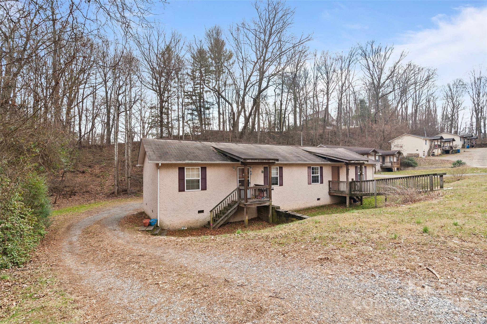 Waynesville, NC 28786,191 and 195 Delanne DR