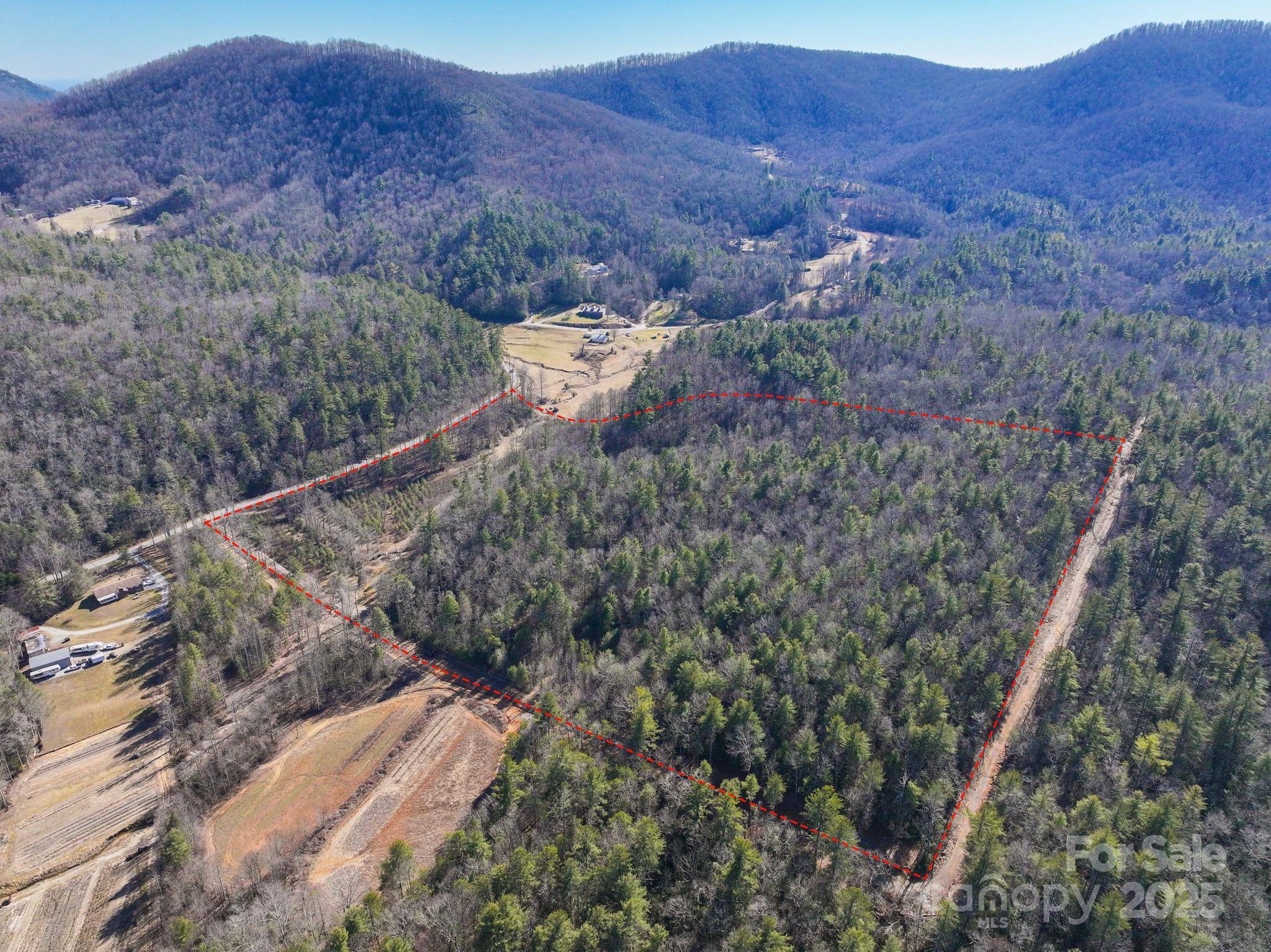 Zirconia, NC 28790,0000 Bobs Creek RD