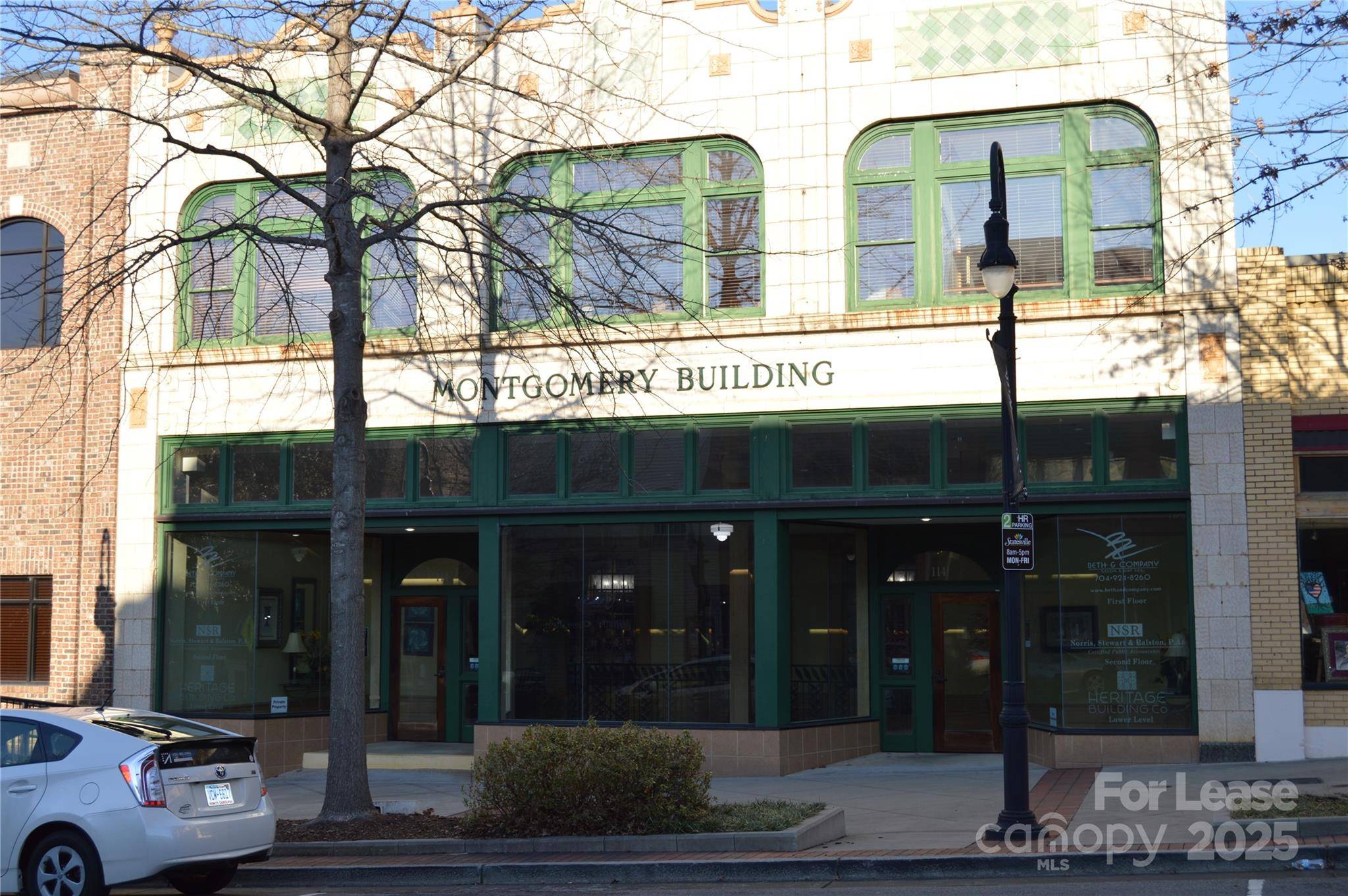 Statesville, NC 28677,114 N Center ST N #300