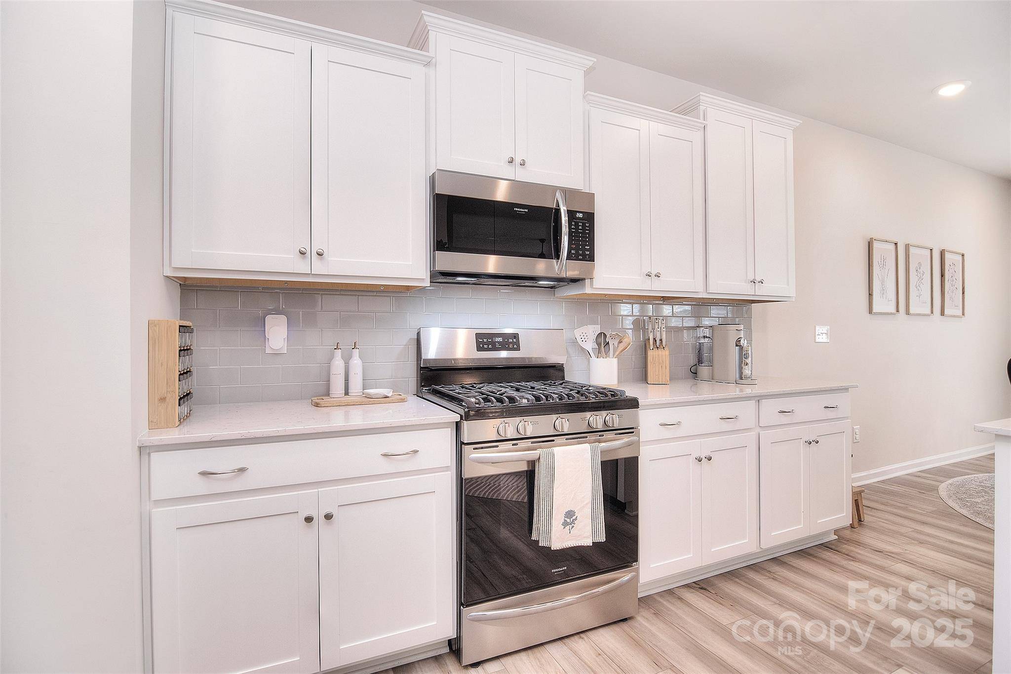 Mooresville, NC 28115,124 Doncaster DR