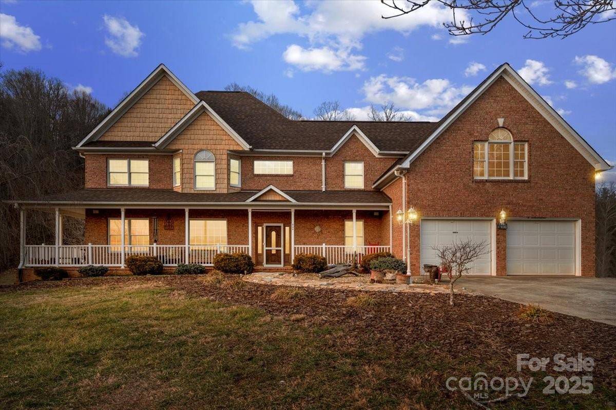 Lenoir, NC 28645,4594 Grandin RD