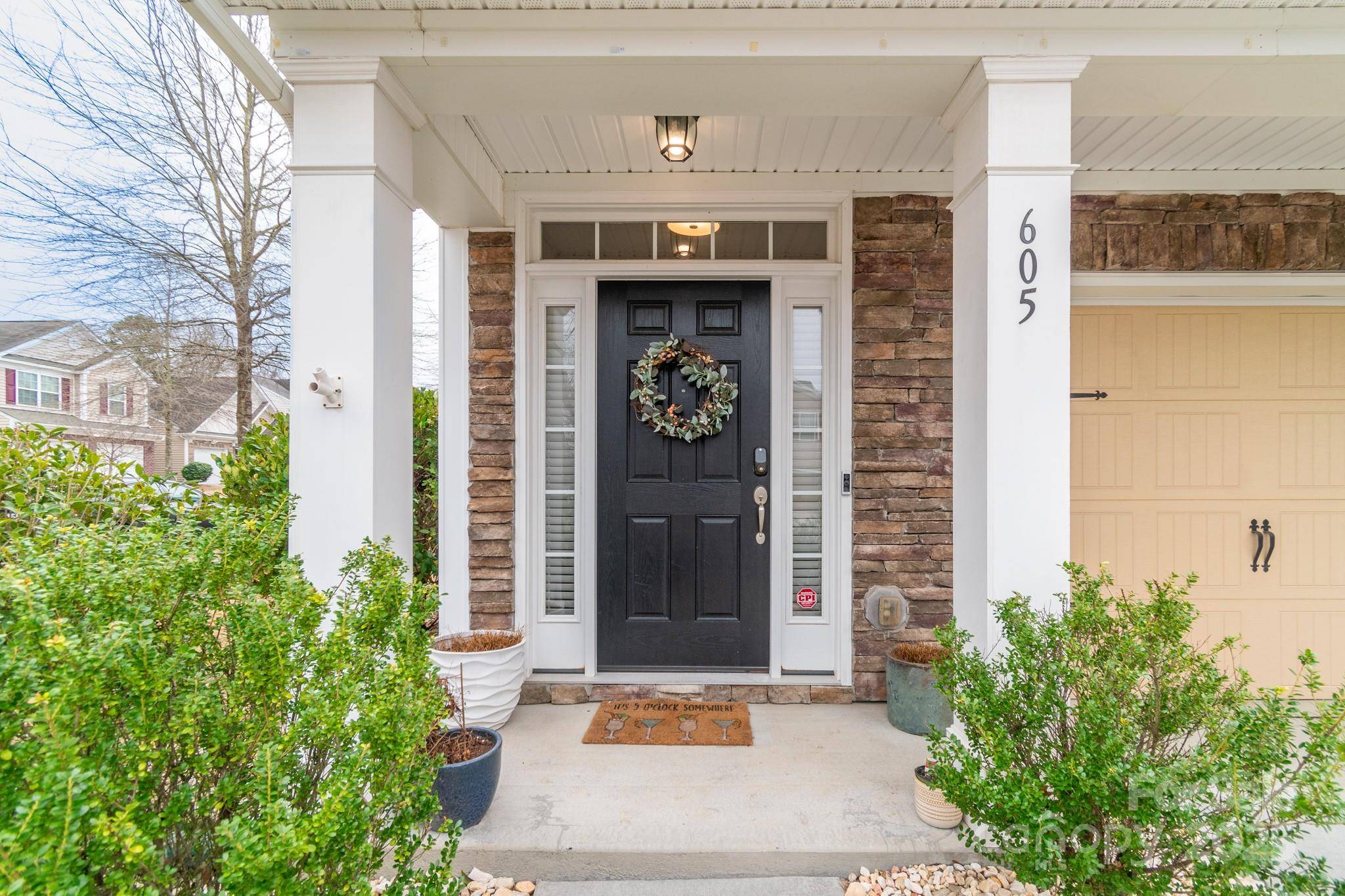 Charlotte, NC 28214,605 Lumber LN