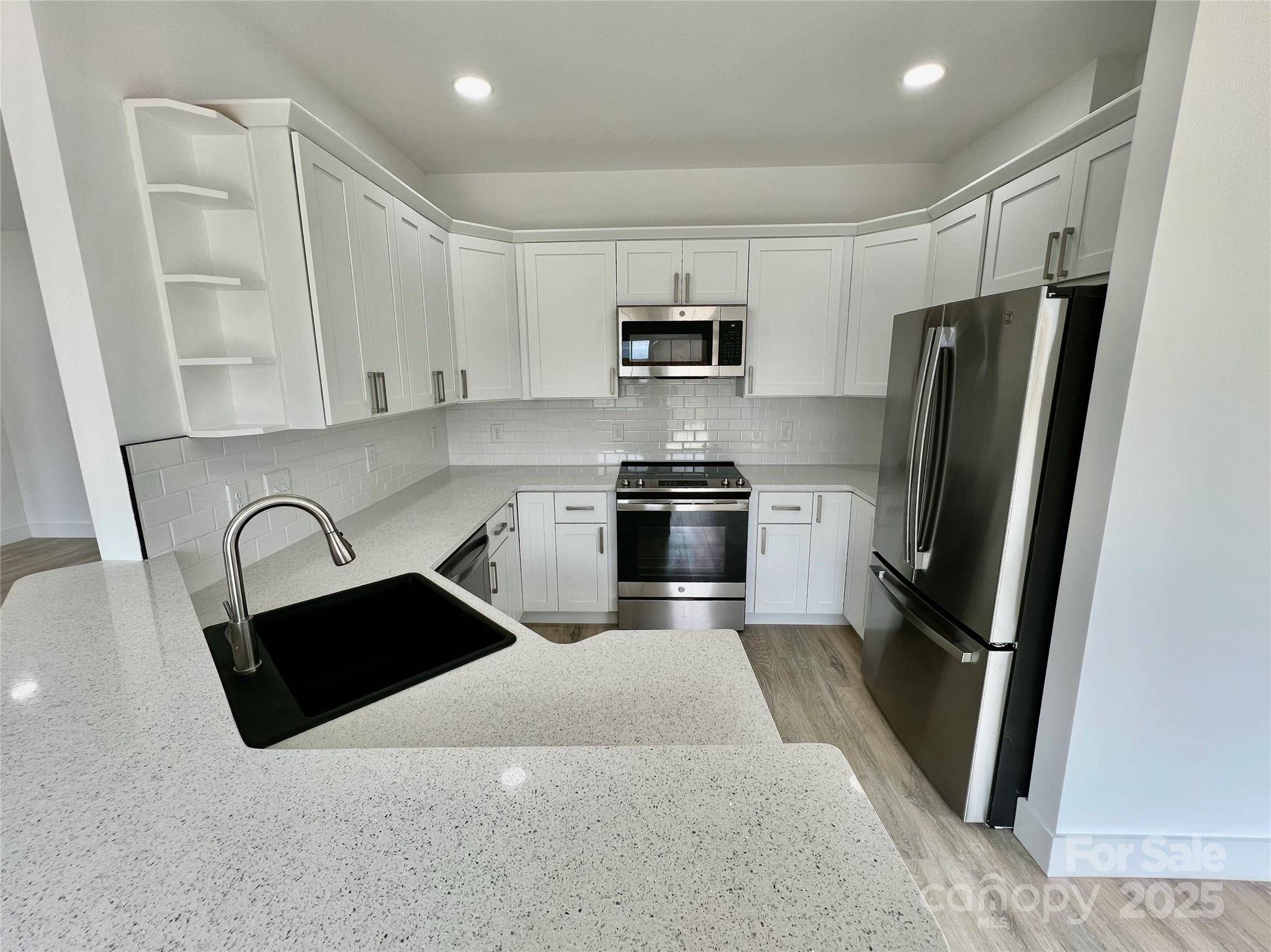 Lincolnton, NC 28092,2705 Eagle DR