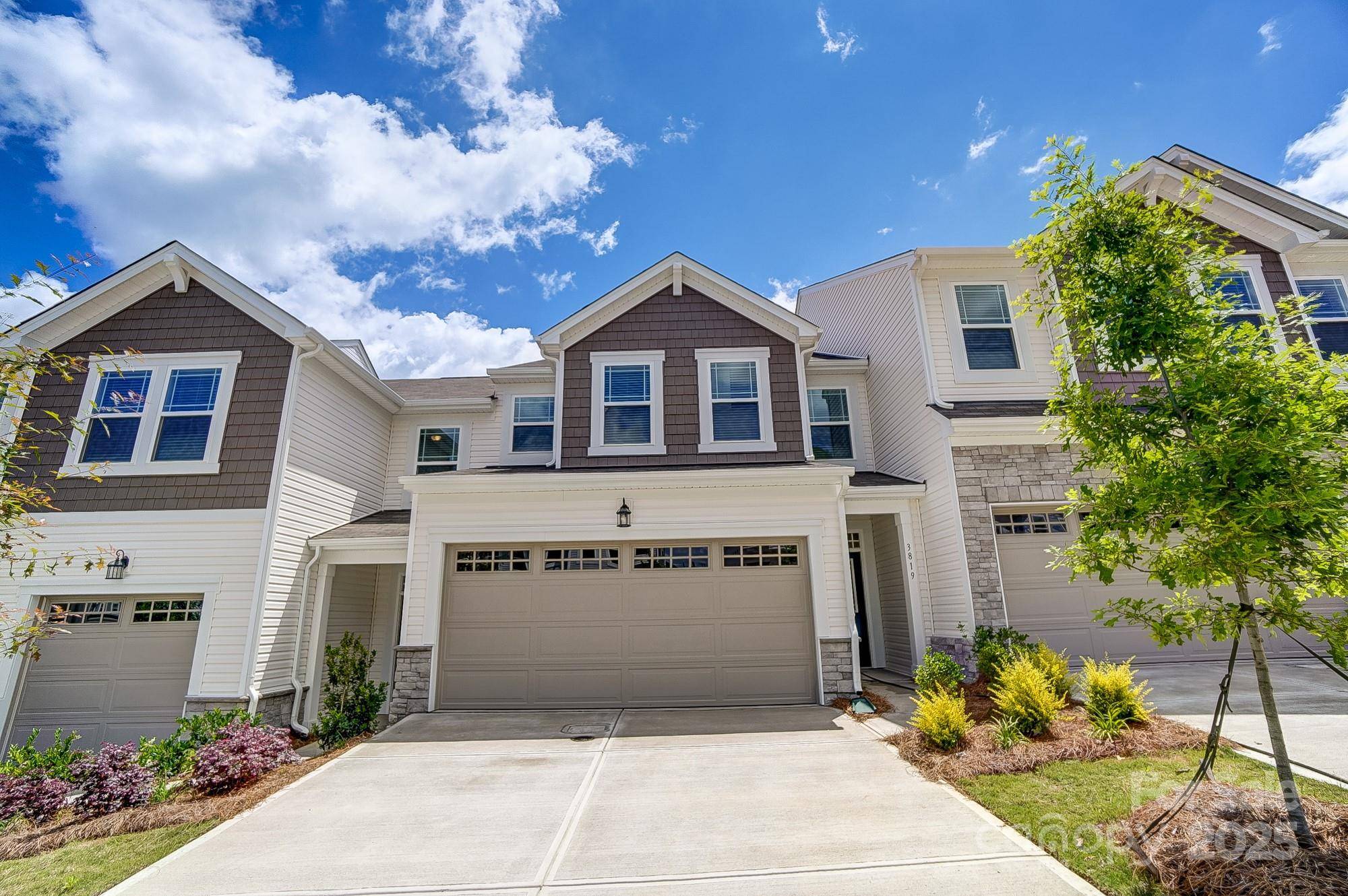 Charlotte, NC 28278,14726 Tamarack DR