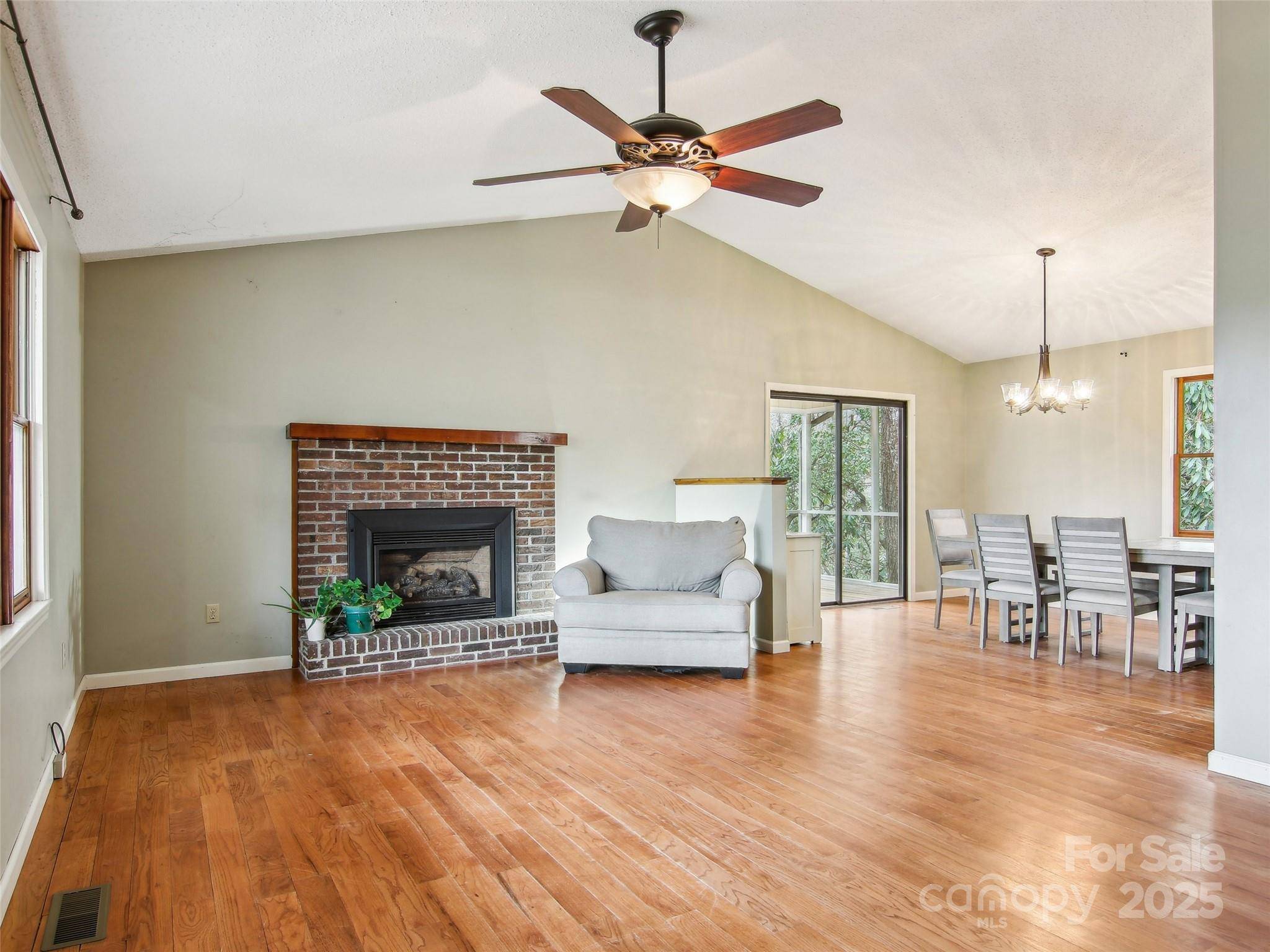 Pisgah Forest, NC 28768,164 Rocky Ridge RD