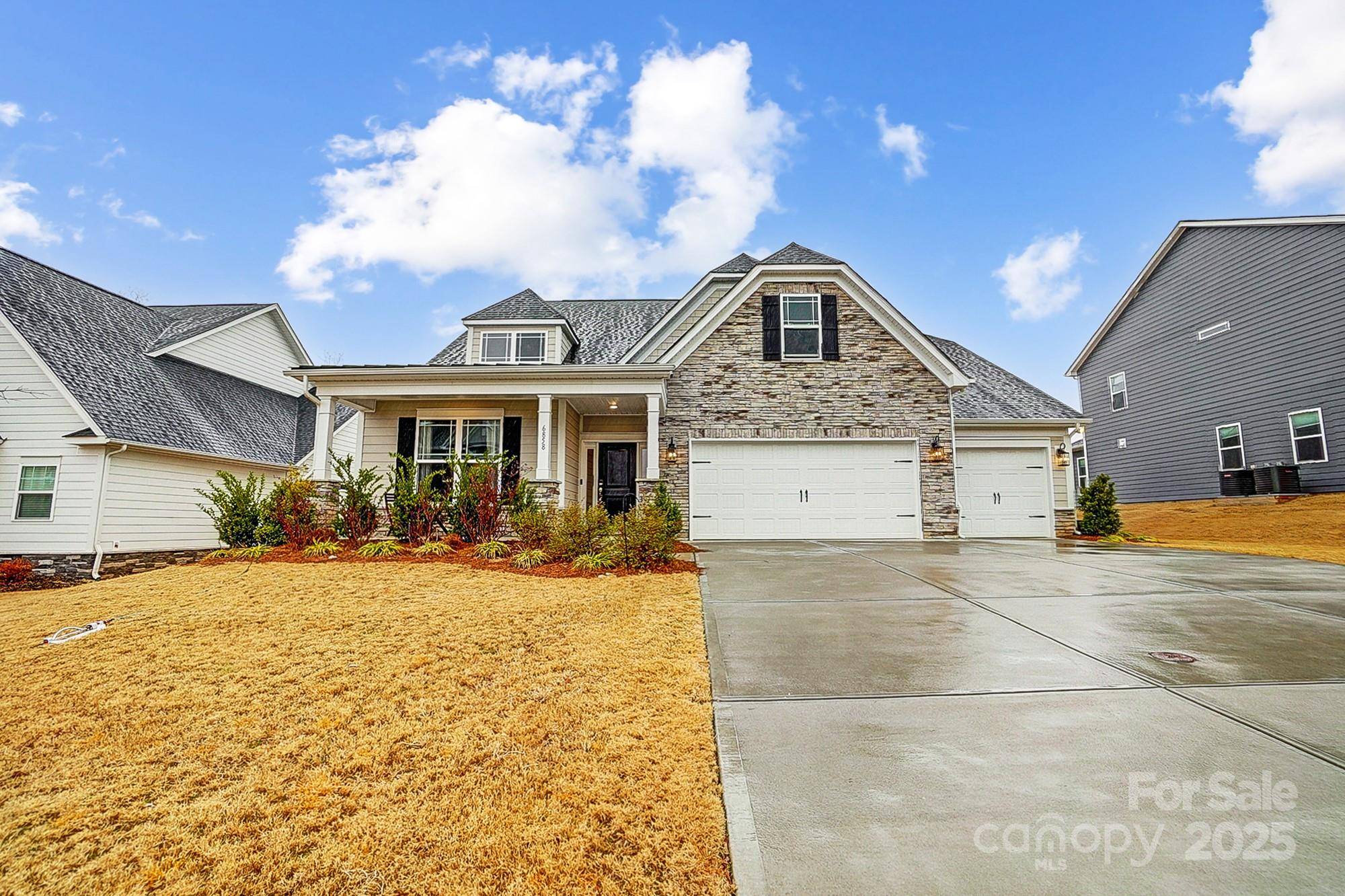 Fort Mill, SC 29707,6858 Hunts Mesa DR