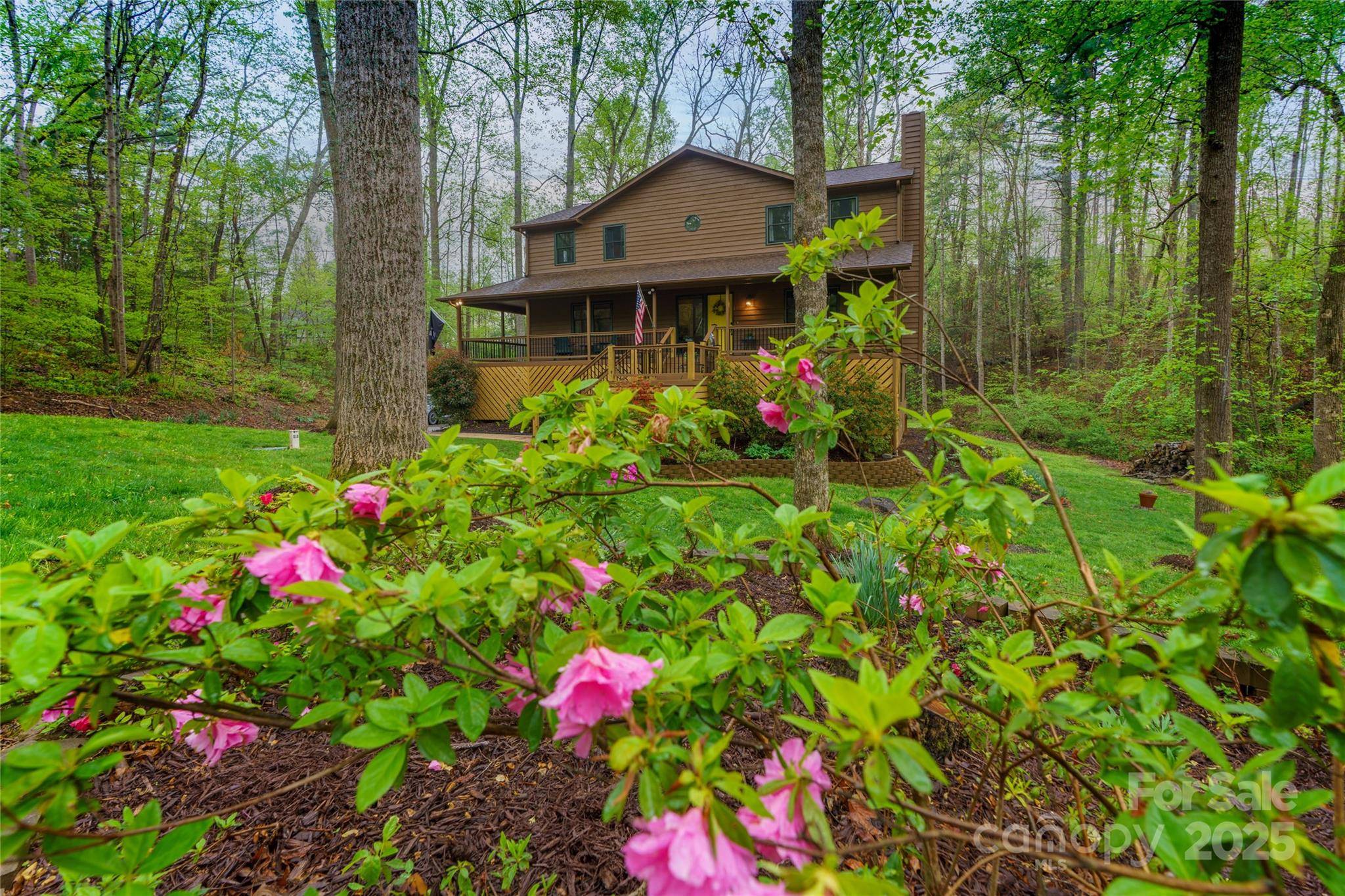 Weaverville, NC 28787,17 Morris DR