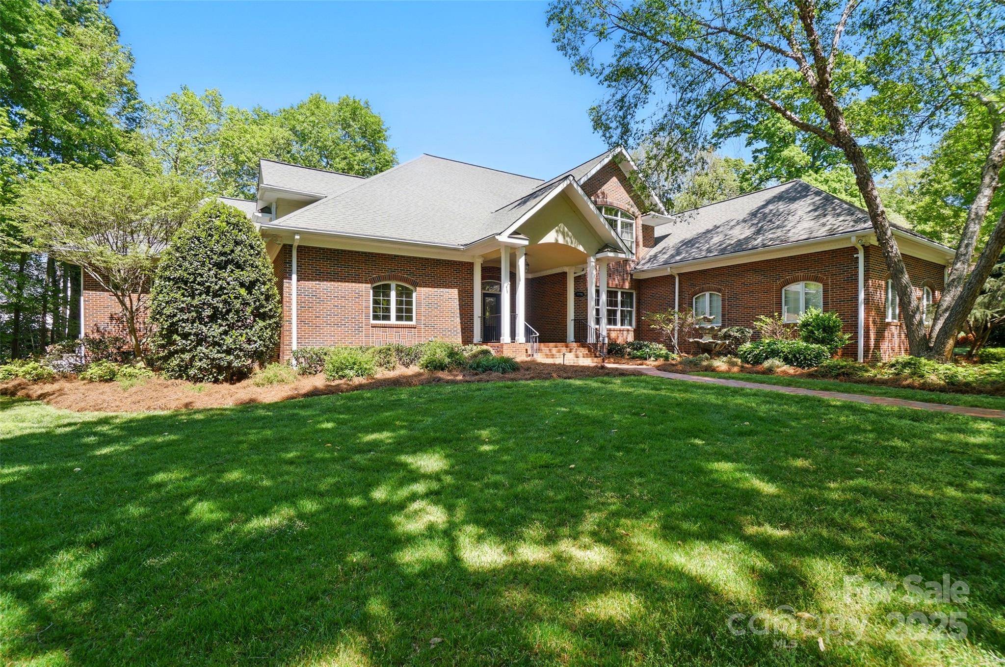 Charlotte, NC 28216,12702 Overlook Mountain DR